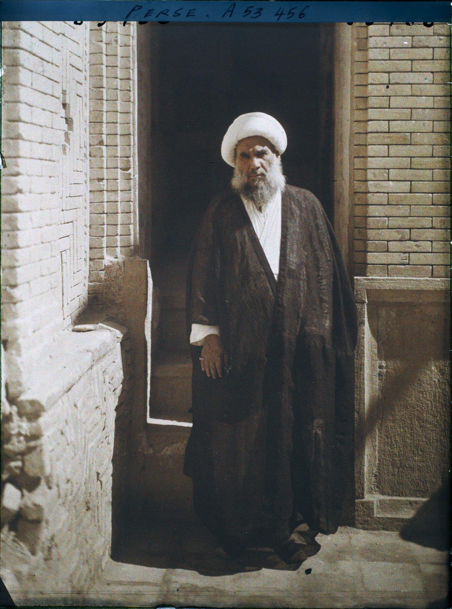 Image représentant Son Eminence Cheikh Morteza, grand mollah de Chiraz