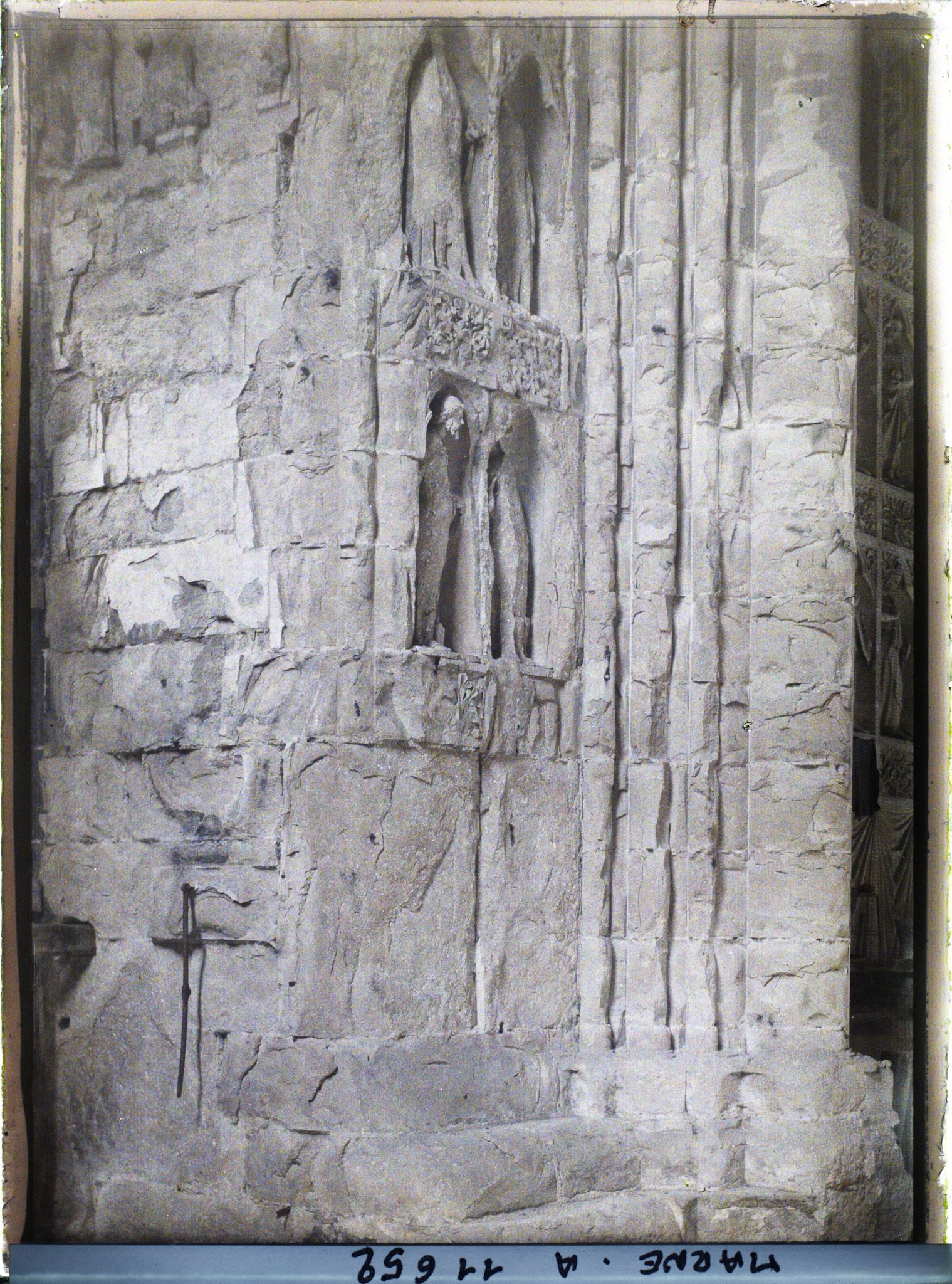 Image représentant France, Reims, Cathédrale Porche Gauche intr