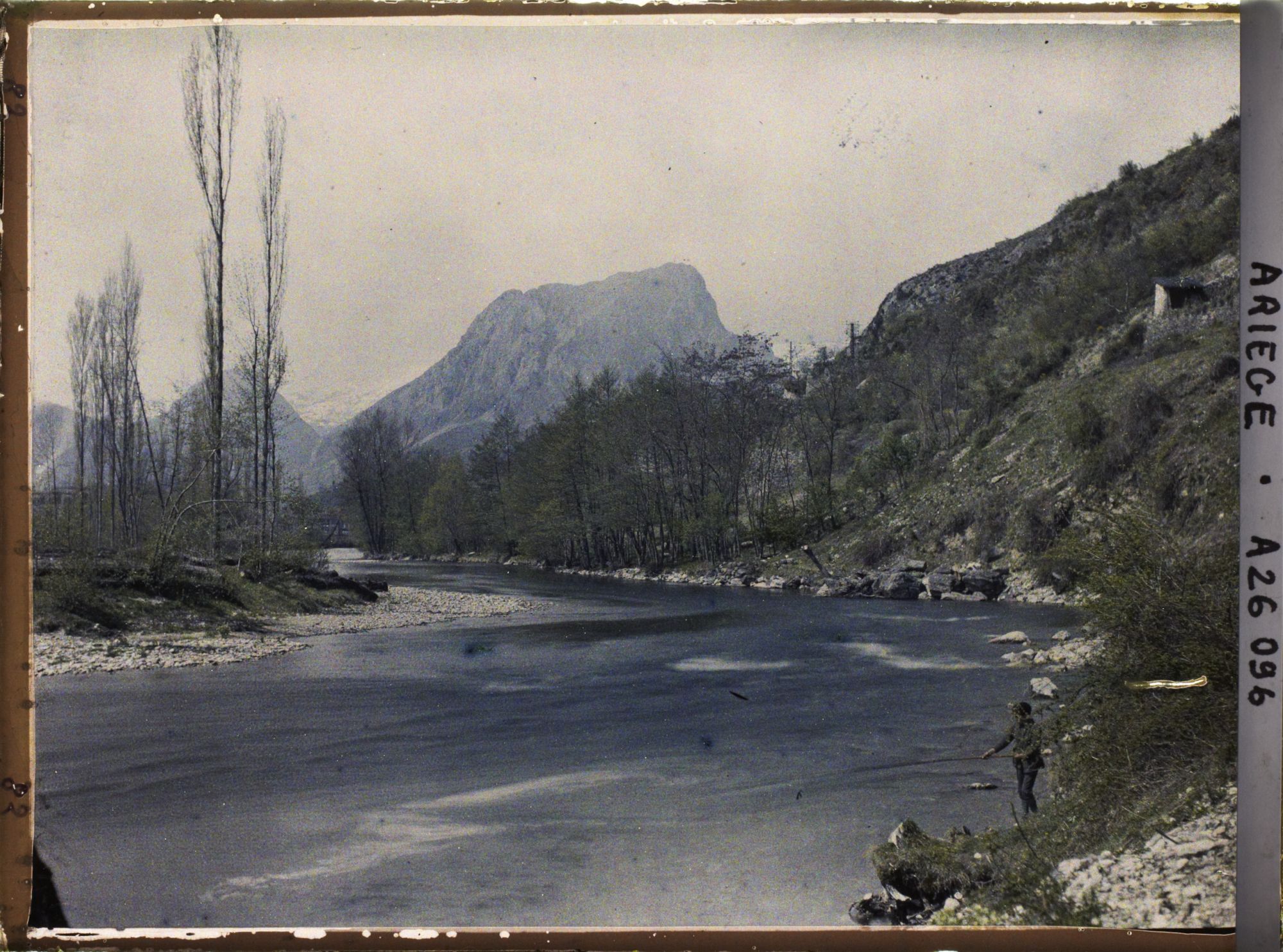 Image représentant Vue du bord de la route d'Ussat