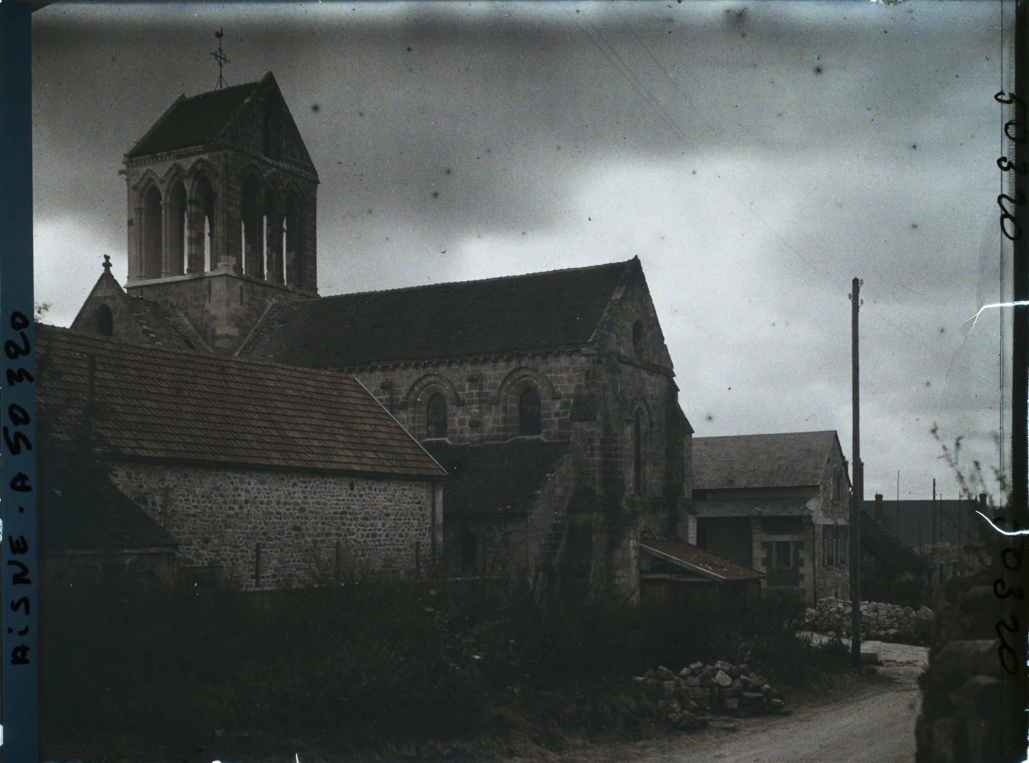 Image représentant France, Bourg et Comin, Effet de Ciel s/ Eglise