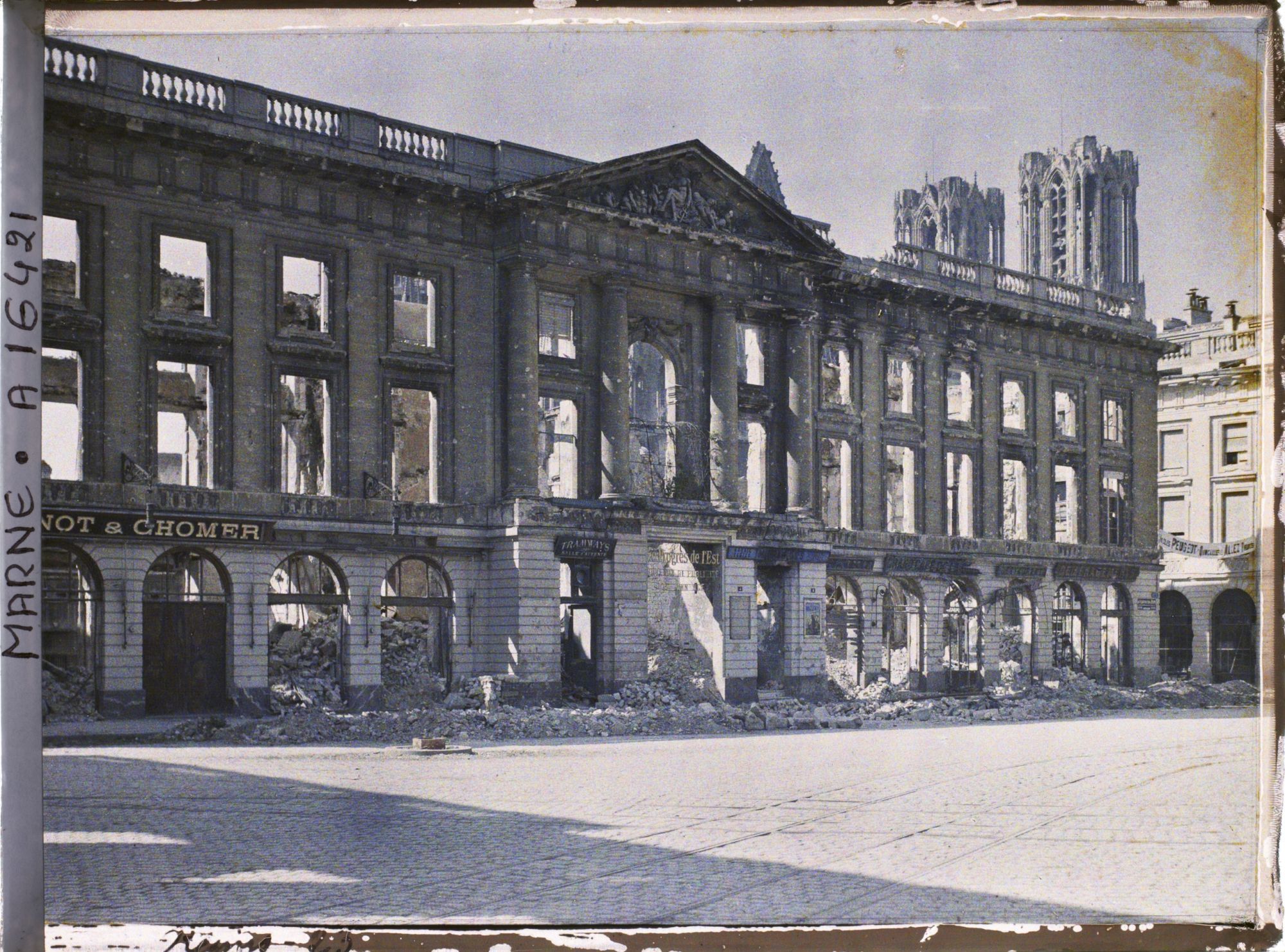 Image représentant France , Reims, La Place Royale
