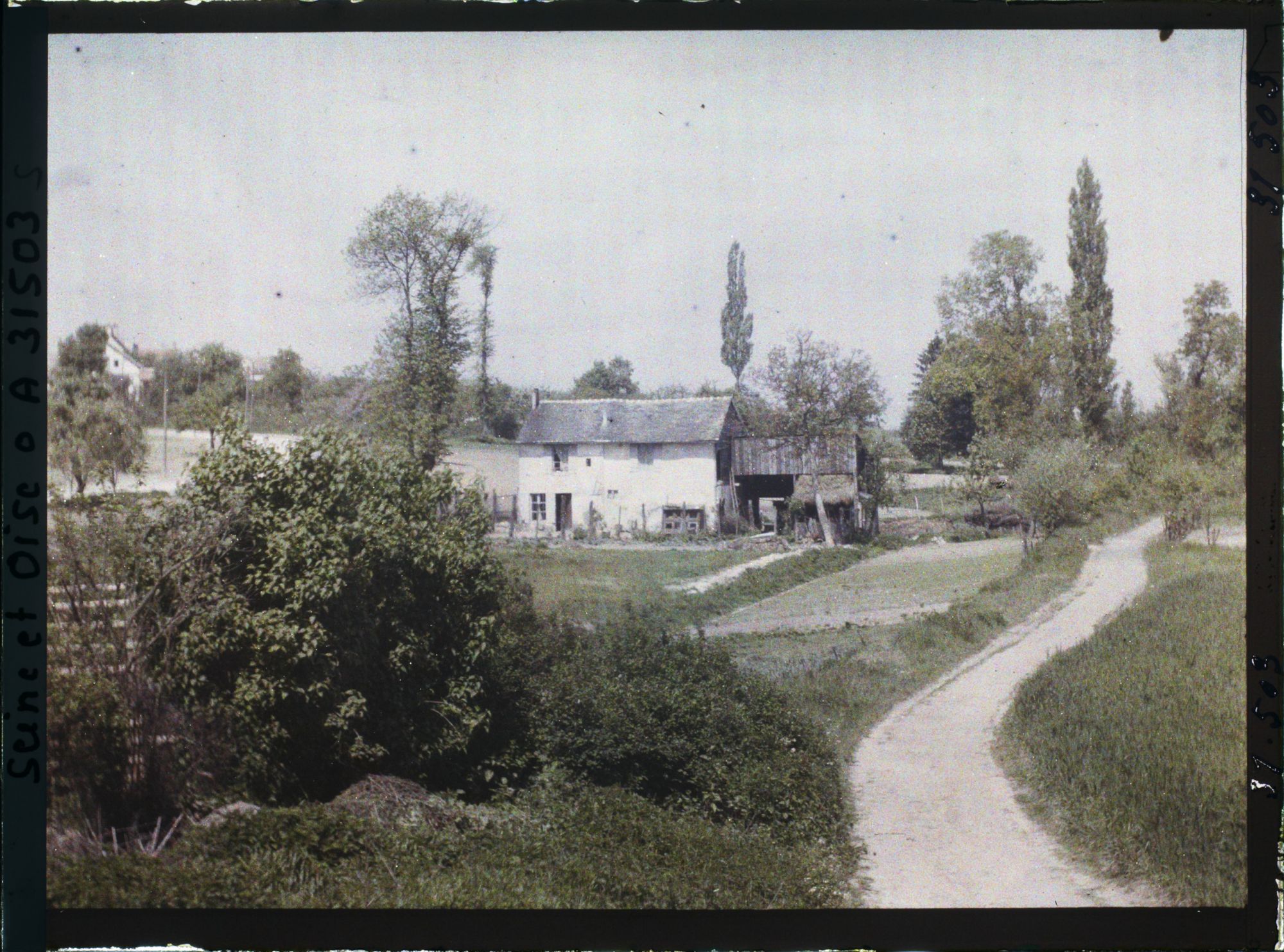 Image représentant France, Fontenay-Fleuri, Paysage aux environs de Fontenay-Fleuri