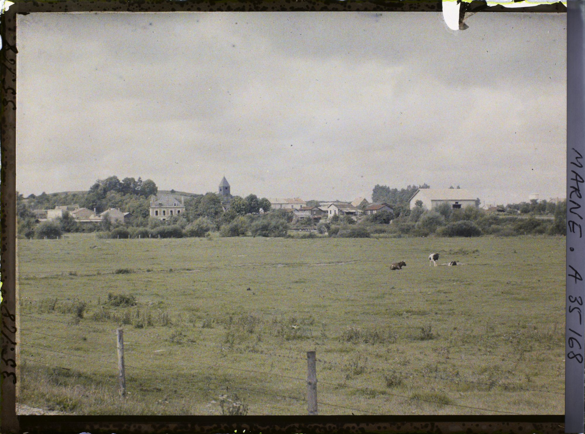 Image représentant France, Vienne la Ville, Vienne la Ville vue de la route de la Harazée
