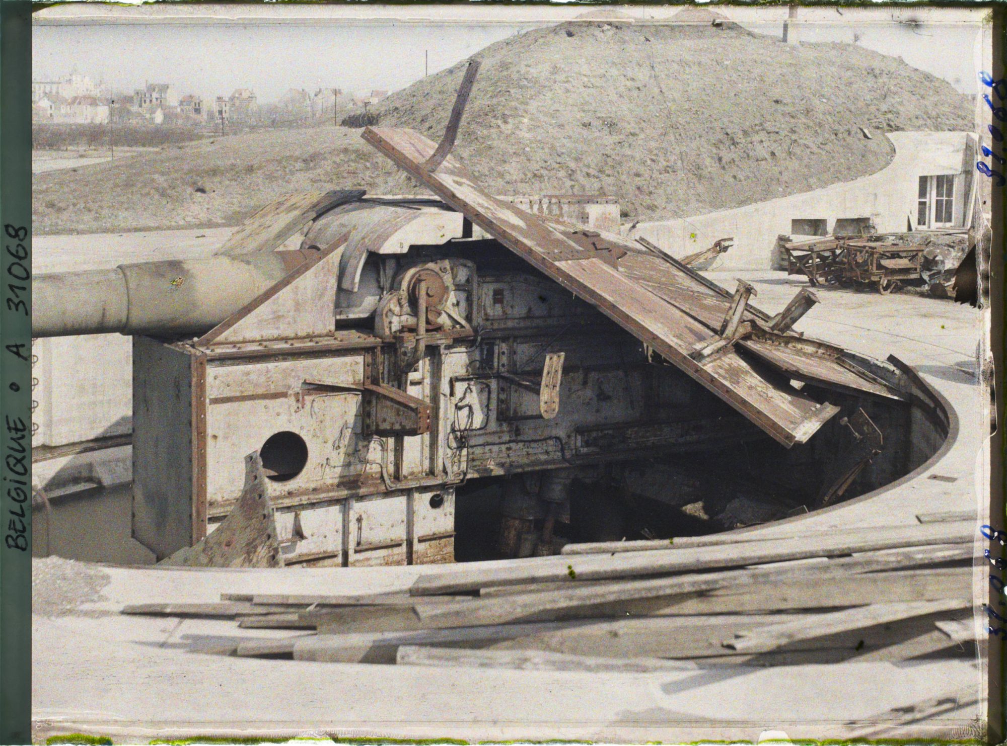 Image représentant Belgique, Knocke, Détail de l'affût d'une pièce