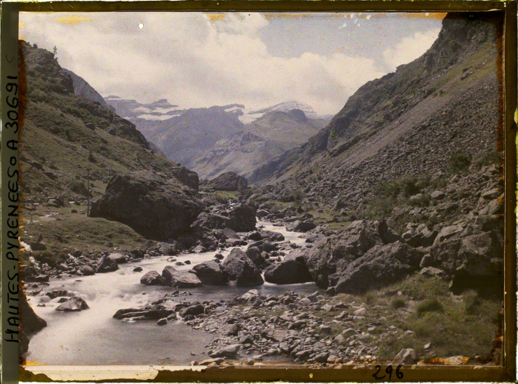 Image représentant France, Le Gave