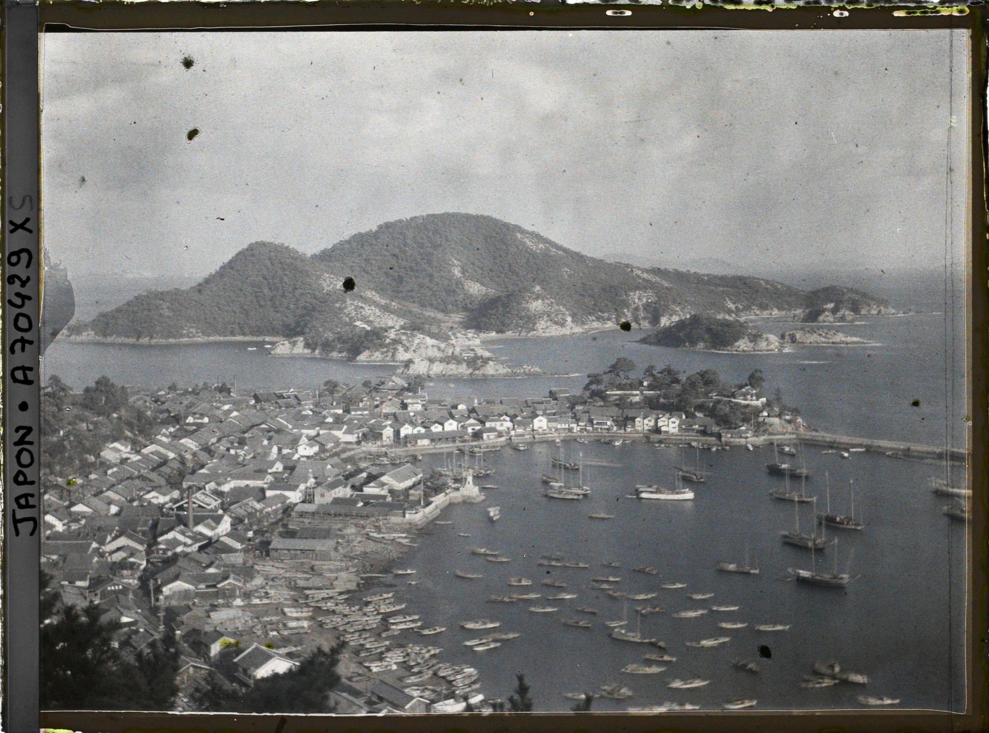 Image représentant Panorama et port de Tomo-no-ura (la baie de Tomo)