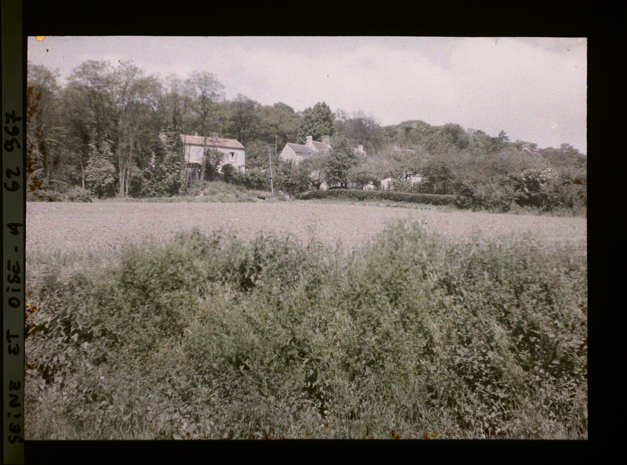 Image représentant Ile de France, Montroult, Le Village dans les arbres