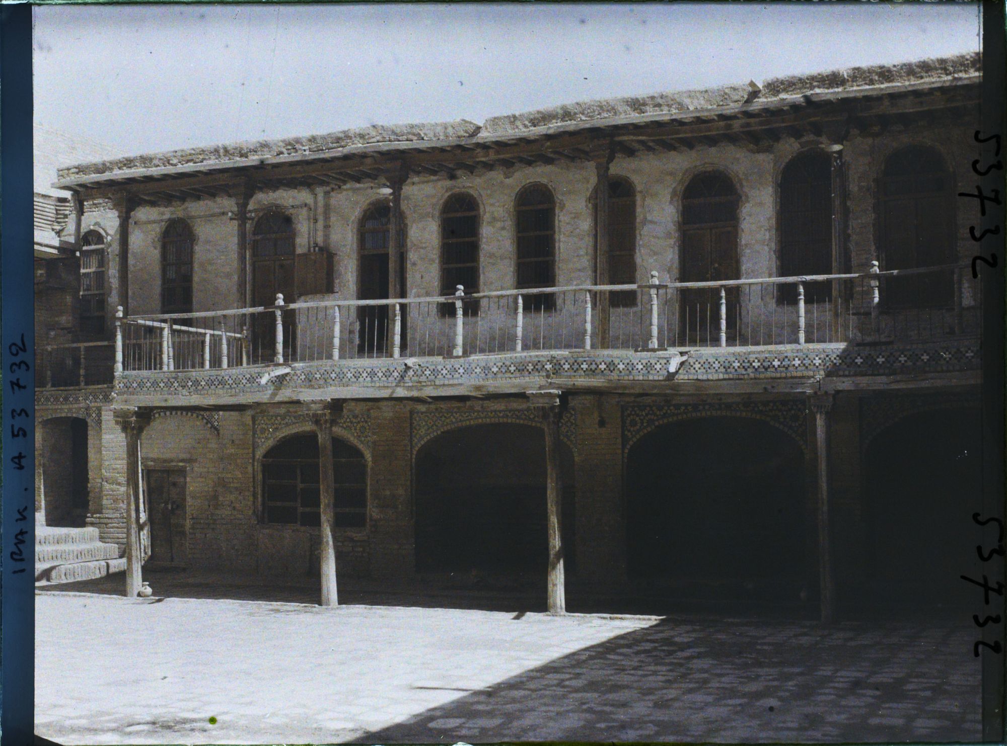 Image représentant Cour d'une mosquée