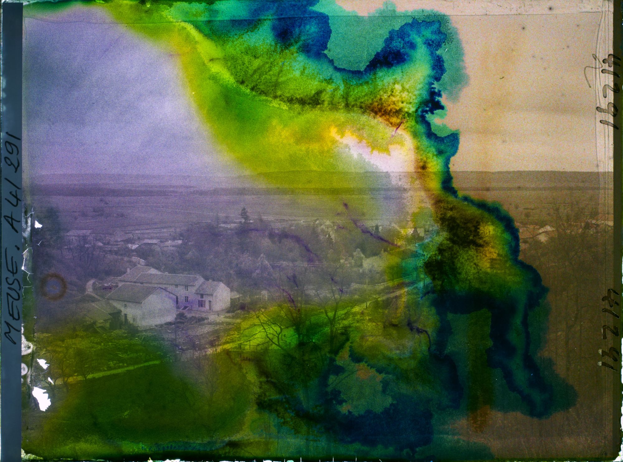 Image représentant France, Apremont (Woëvre), Panorama du Village et plaine de la Woëvre vers le Sud.