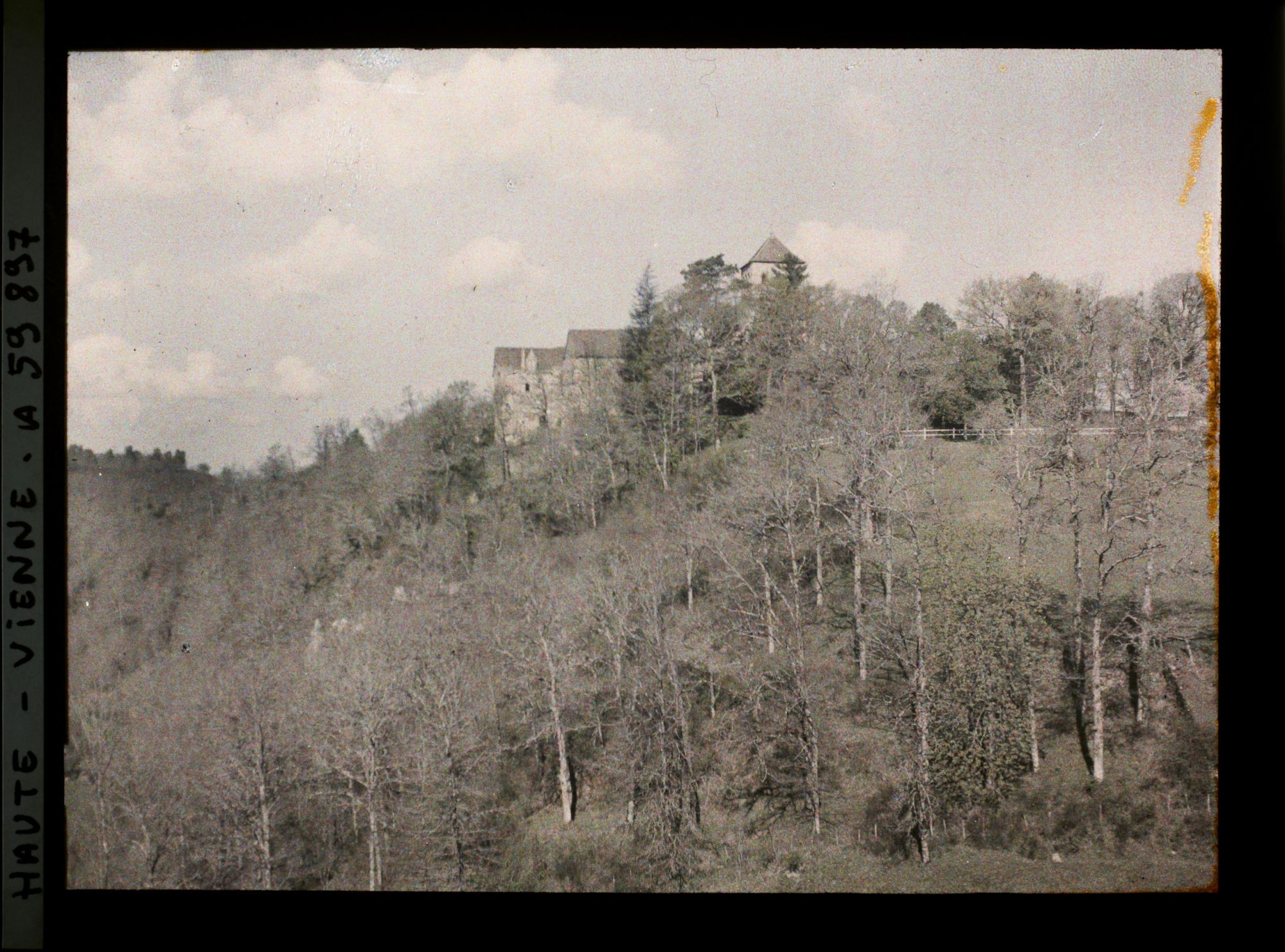 Image représentant France, Le Chalard, Vue s/ l'Abbaye