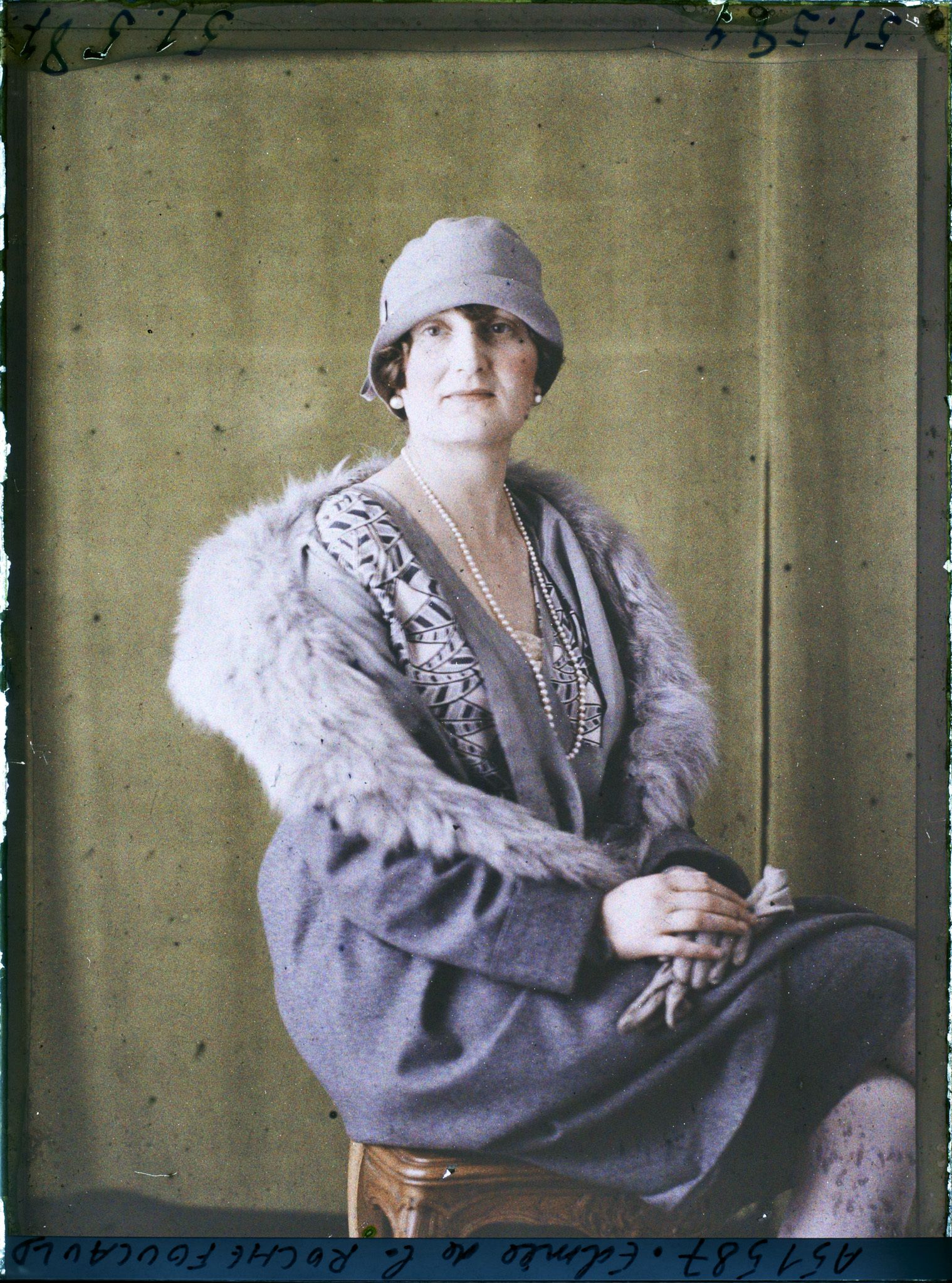 Image représentant https://musee-albert-kahn.s-museum.fr/home/NWQ2OTAwYzNmYjZlZTk1ZWQwODJmMjY4L2dlbmVyaWMtbm90aWNlLXRhYi9hdXRob3JpdHkvNjE3YTc5ZjVjZjhiODk2OGIzMzM3ZDIx/5d6900c3fb6ee95ed082f268/generic-notice-tab/authority/617a79ebcf8b8968b333767e La duchesse Edmée de La Rochefoucauld