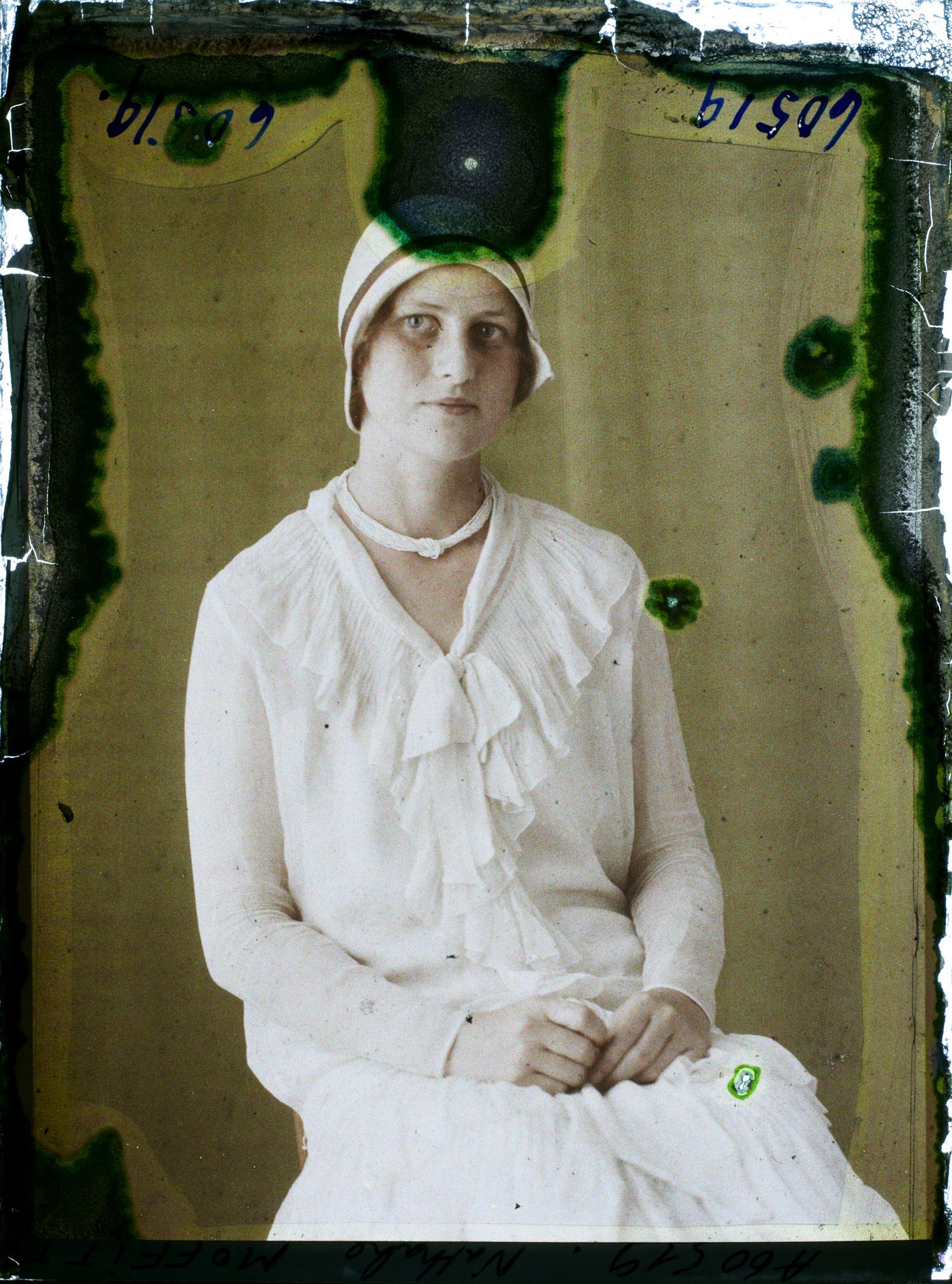 Image représentant https://musee-albert-kahn.s-museum.fr/home/NWQ2OTAwYzNmYjZlZTk1ZWQwODJmMjY4L2dlbmVyaWMtbm90aWNlLXRhYi9hdXRob3JpdHkvNjE3YTc5ZjVjZjhiODk2OGIzMzM3ZDIx/5d6900c3fb6ee95ed082f268/generic-notice-tab/authority/617a79ebcf8b8968b3337412 Mademoiselle Nathalie Moffitt