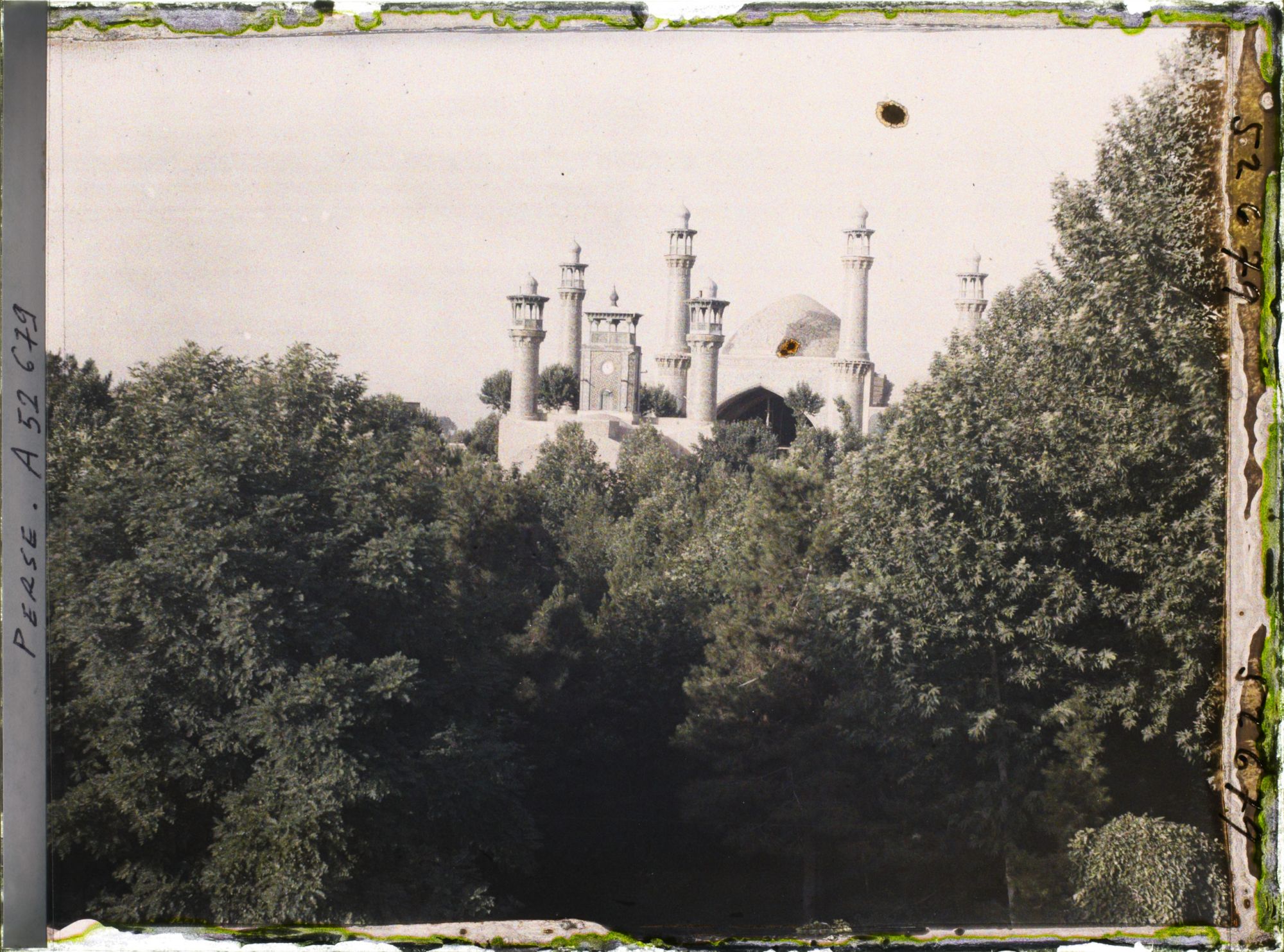 Image représentant La mosquée Sepahsalar (Madreseh e Motahari)