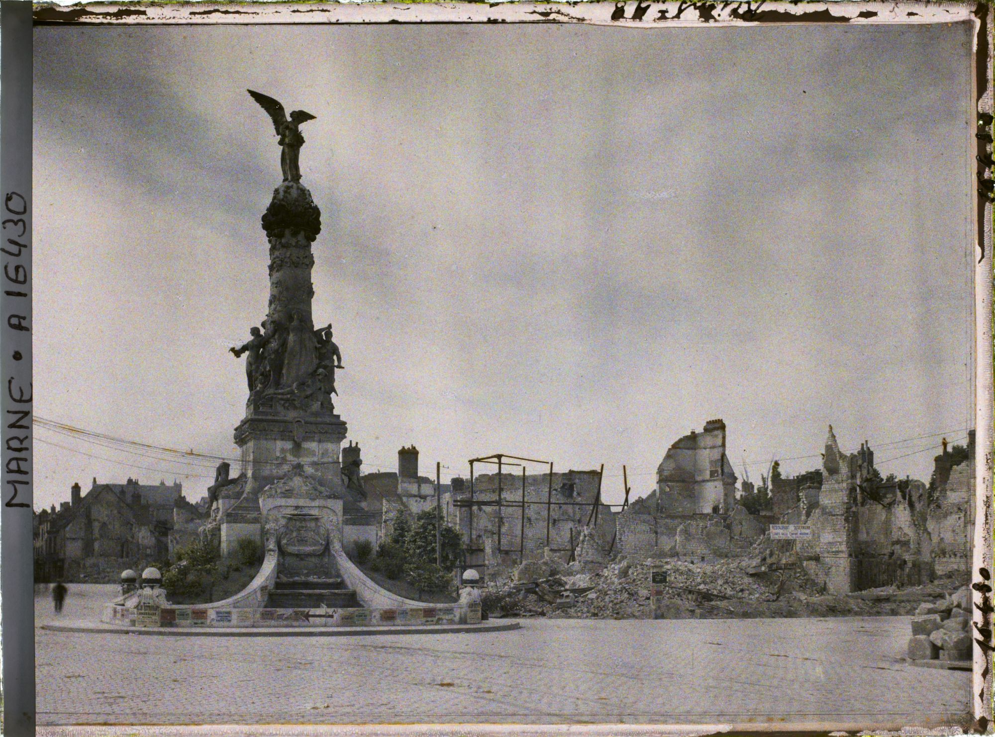 Image représentant France , Reims, Place Drouet d'Erlon