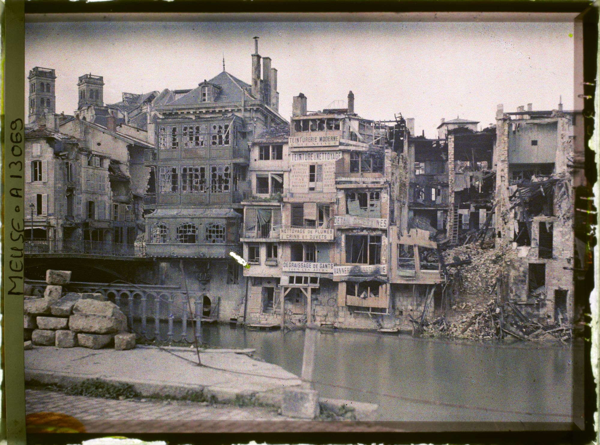 Image représentant France, Verdun, Bords Meuse