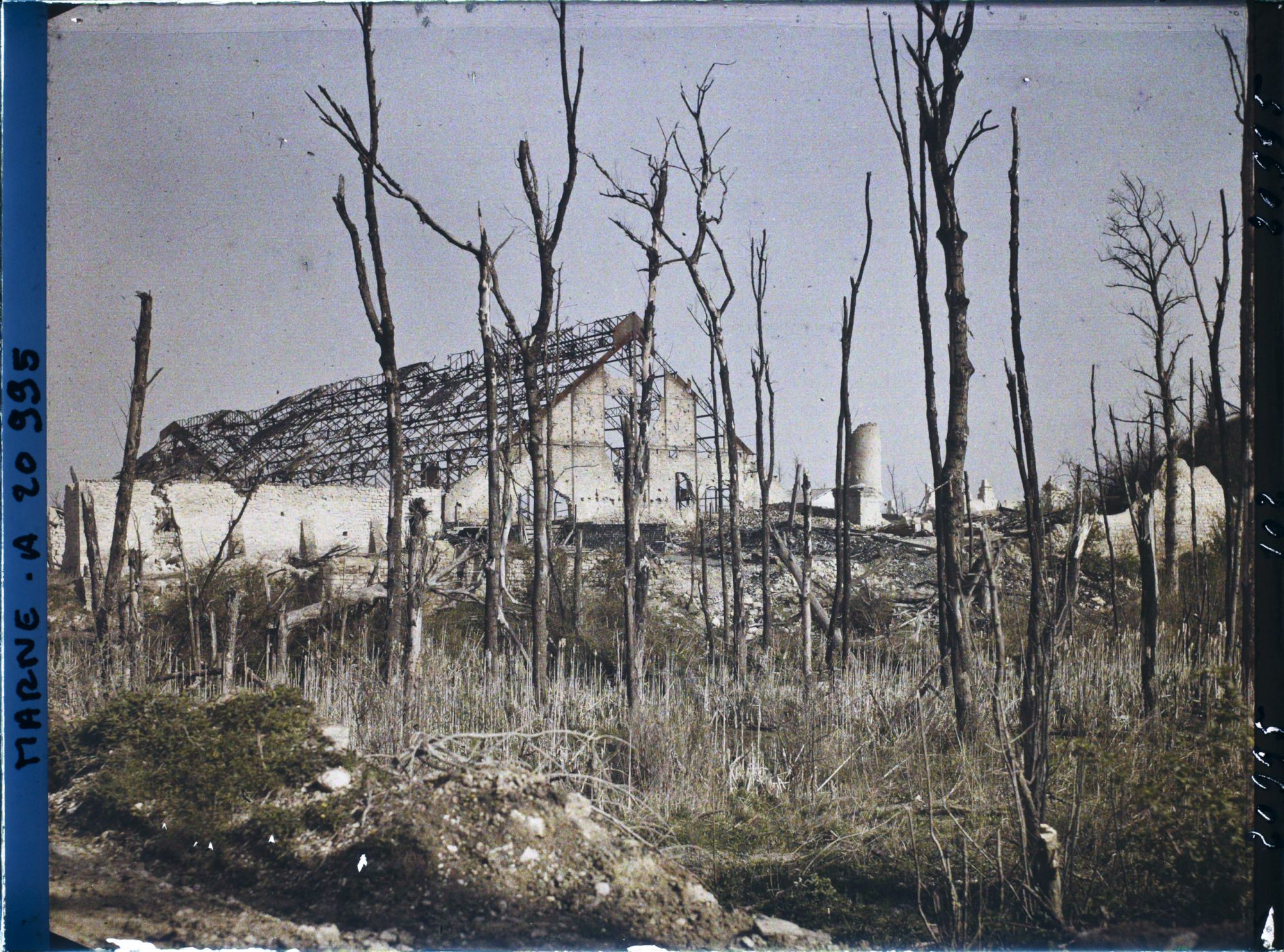 Image représentant France, Loivre, La Verrerie