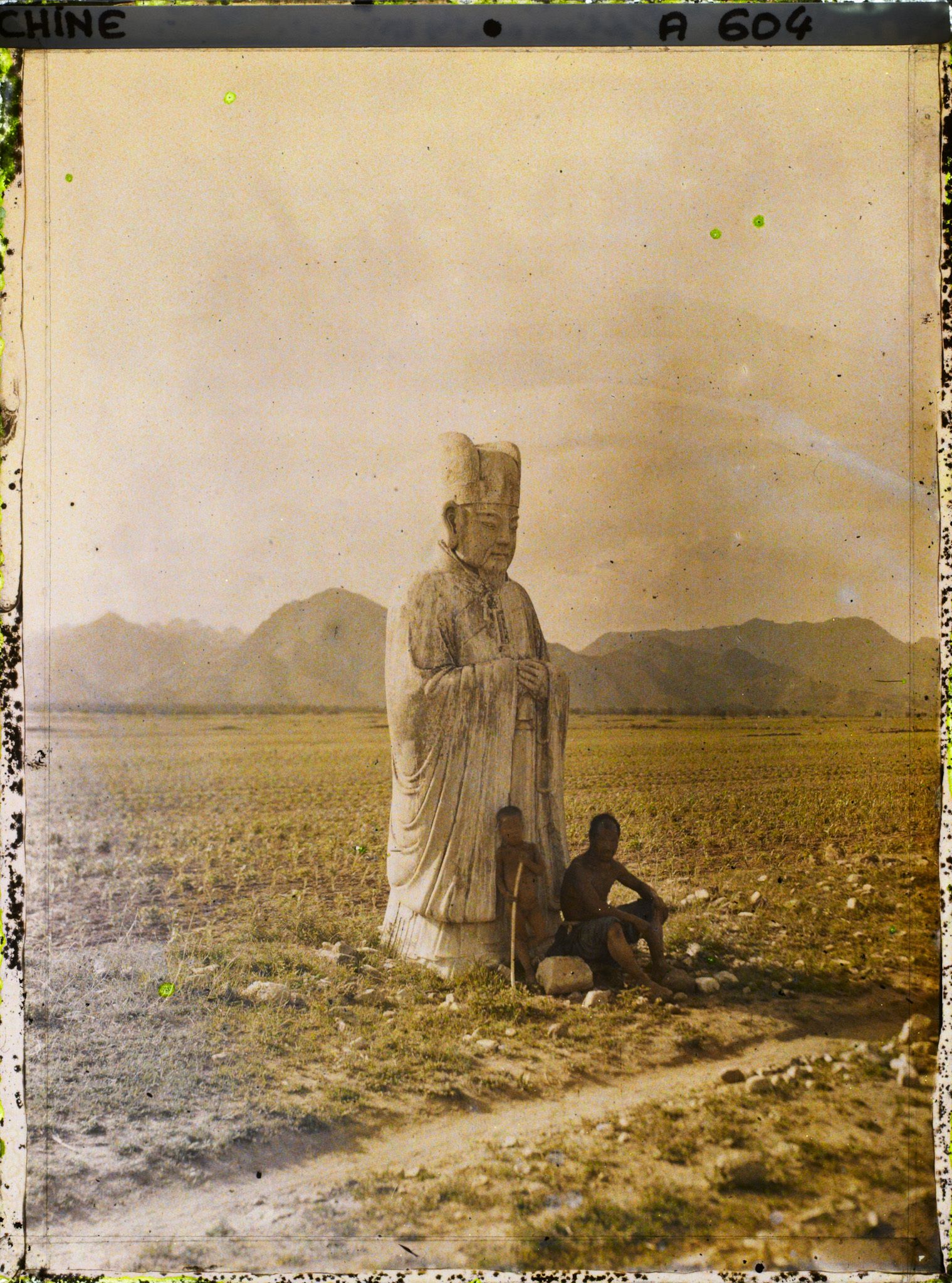 Image représentant Ming Shisanling (" Treize Tombeaux des Ming ")