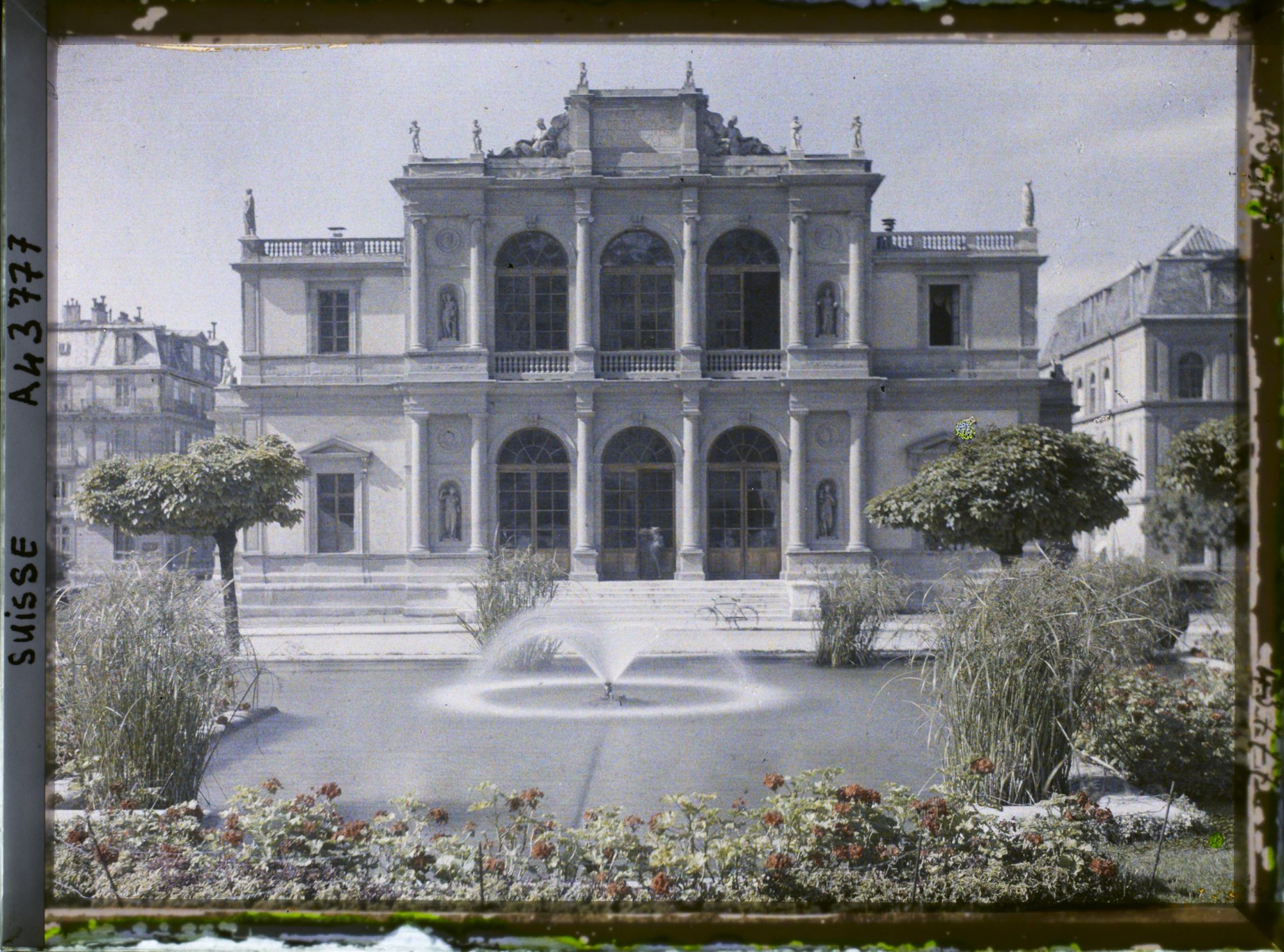 Image représentant Le Conservatoire de musique à la place Neuve