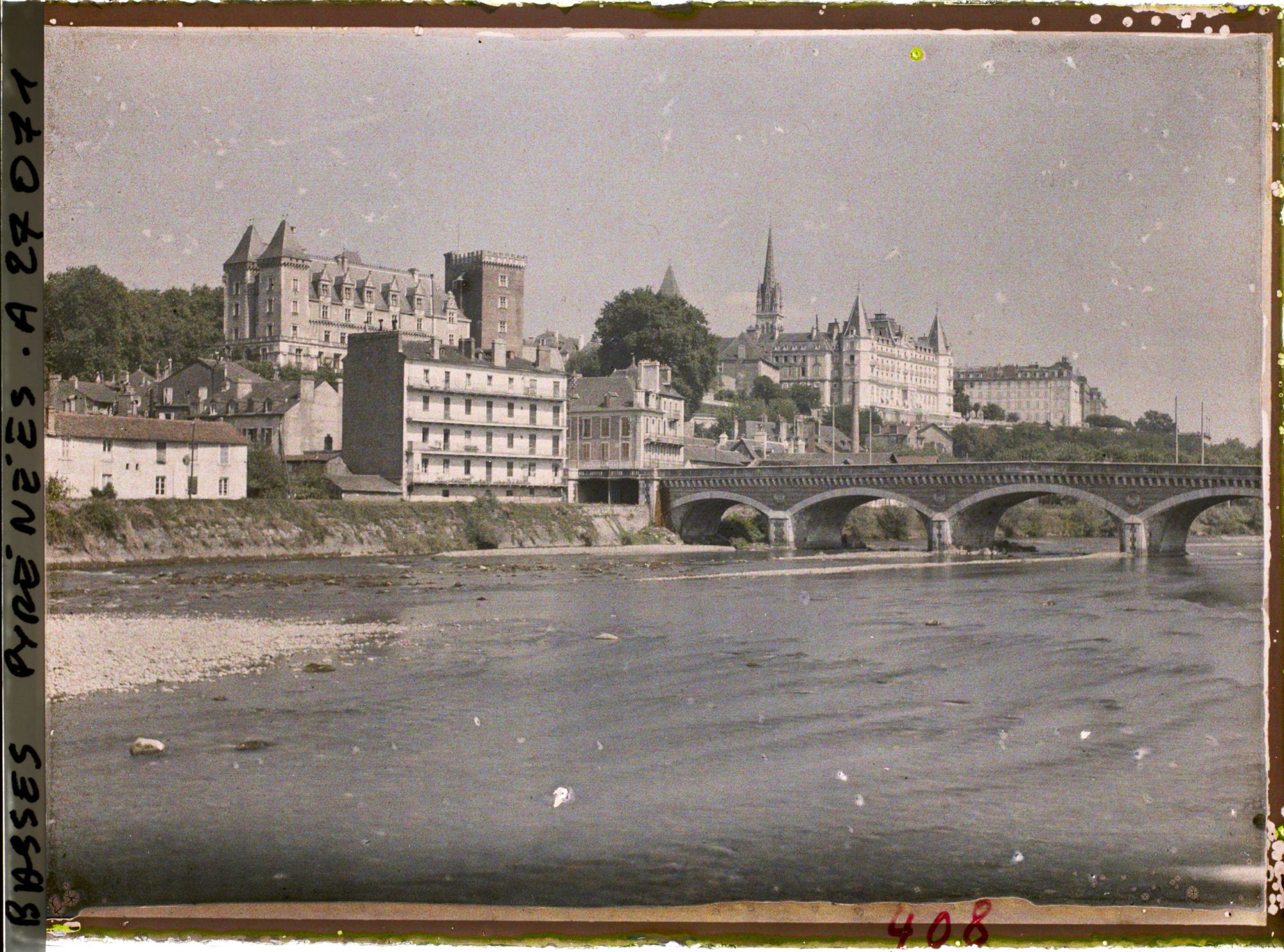 Image représentant France , Pau, Vue d'ensemble