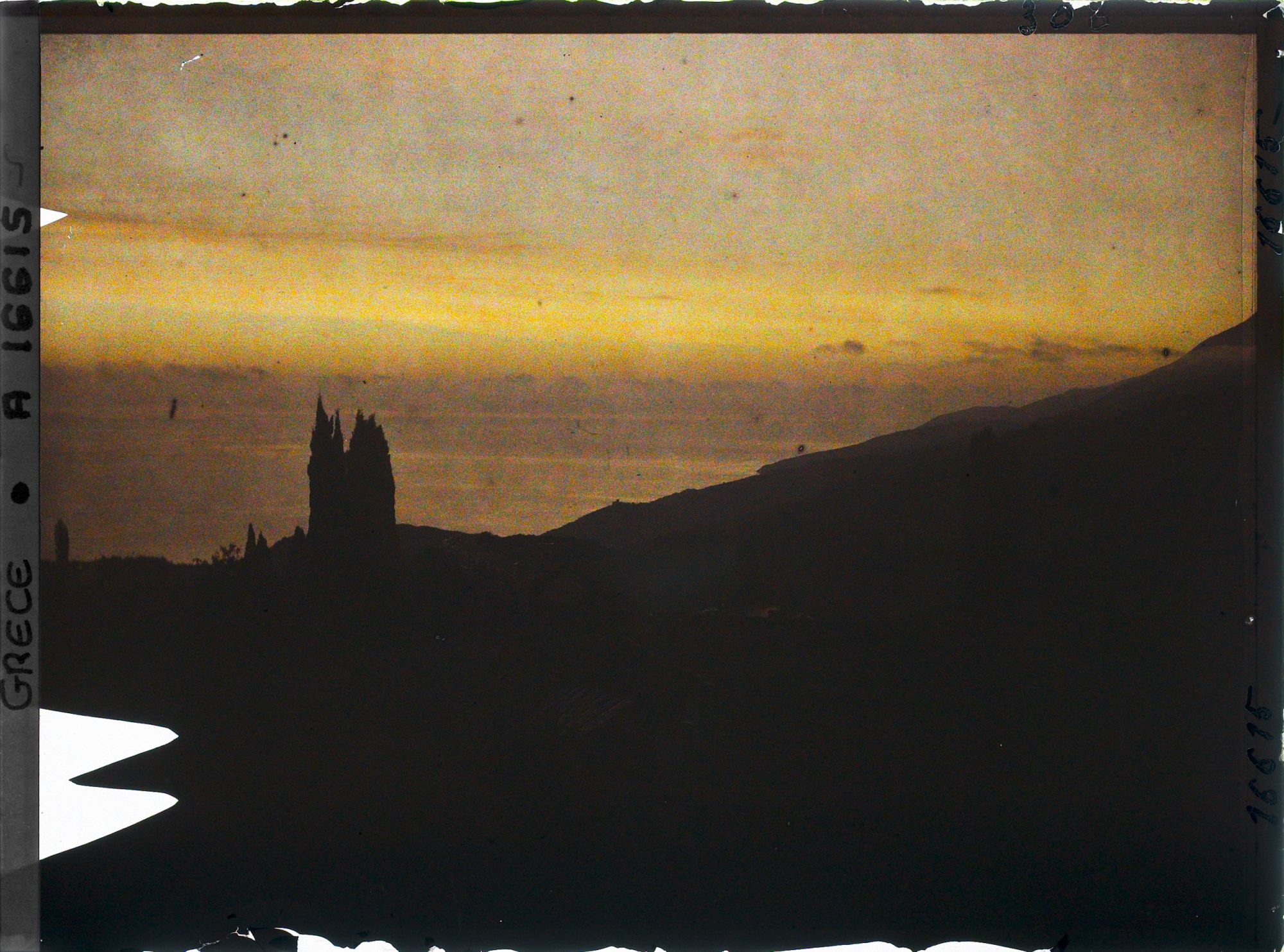 Image représentant Mont Athos, Karyès, Levers de Soleil à Karyès