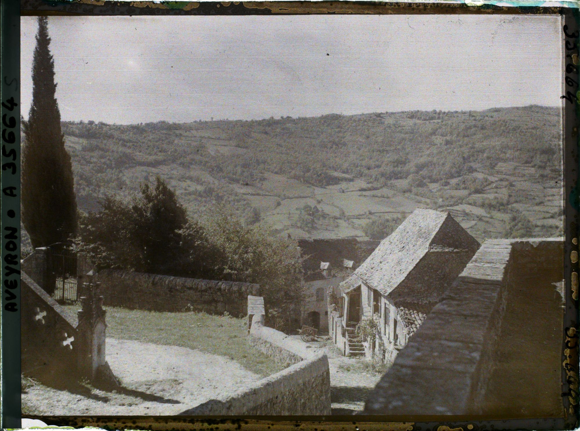 Image représentant La rue de l'église