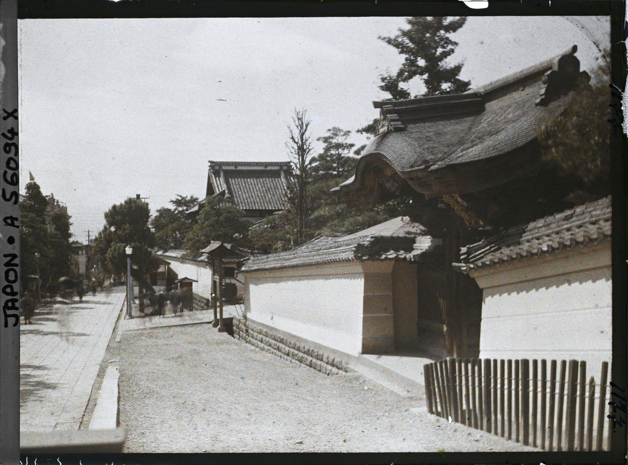 Image représentant Temple Zenko-ji : entrée du Daihongan