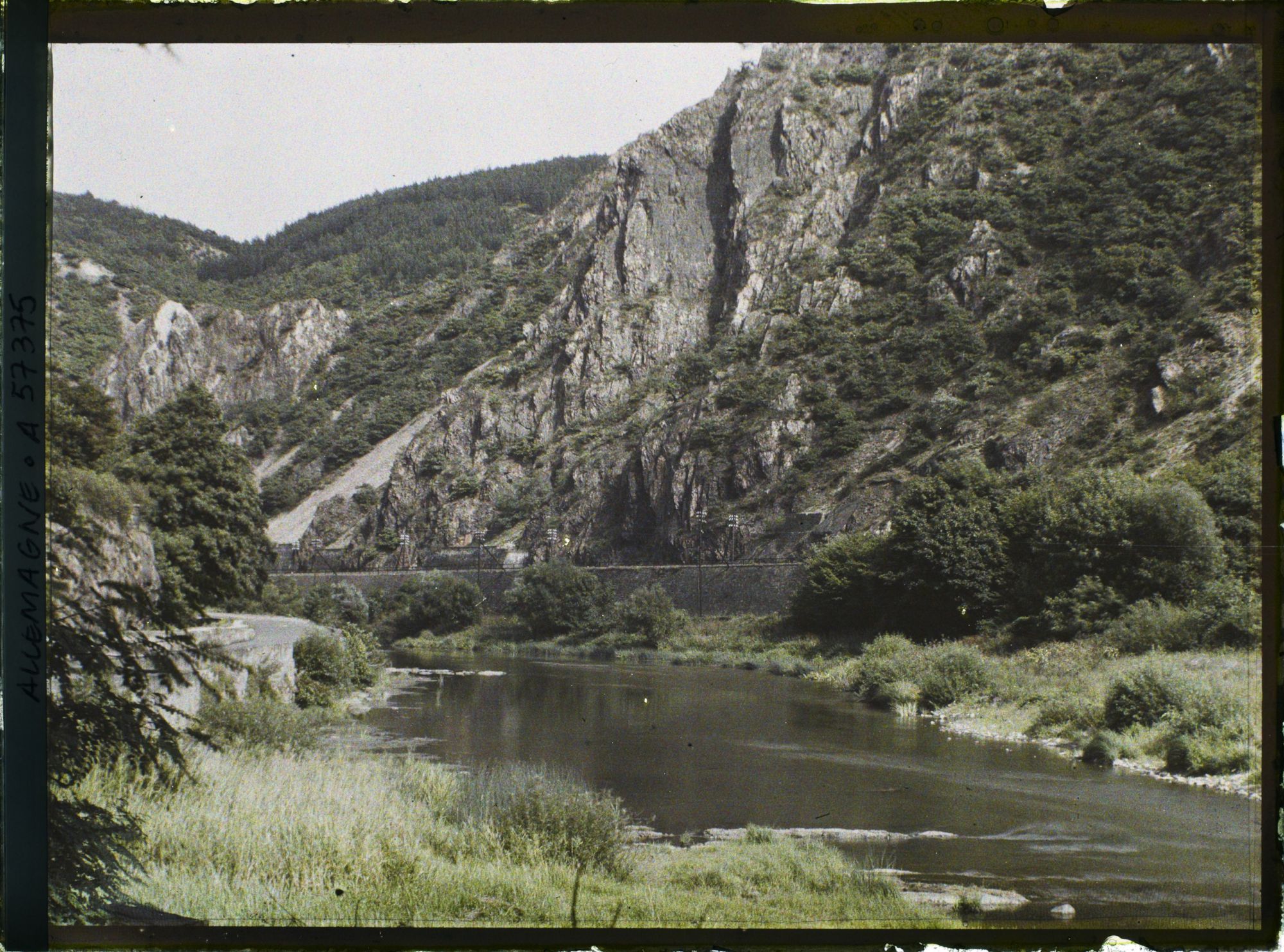 Image représentant Bords du Rhin, Badmünster, Paysages divers