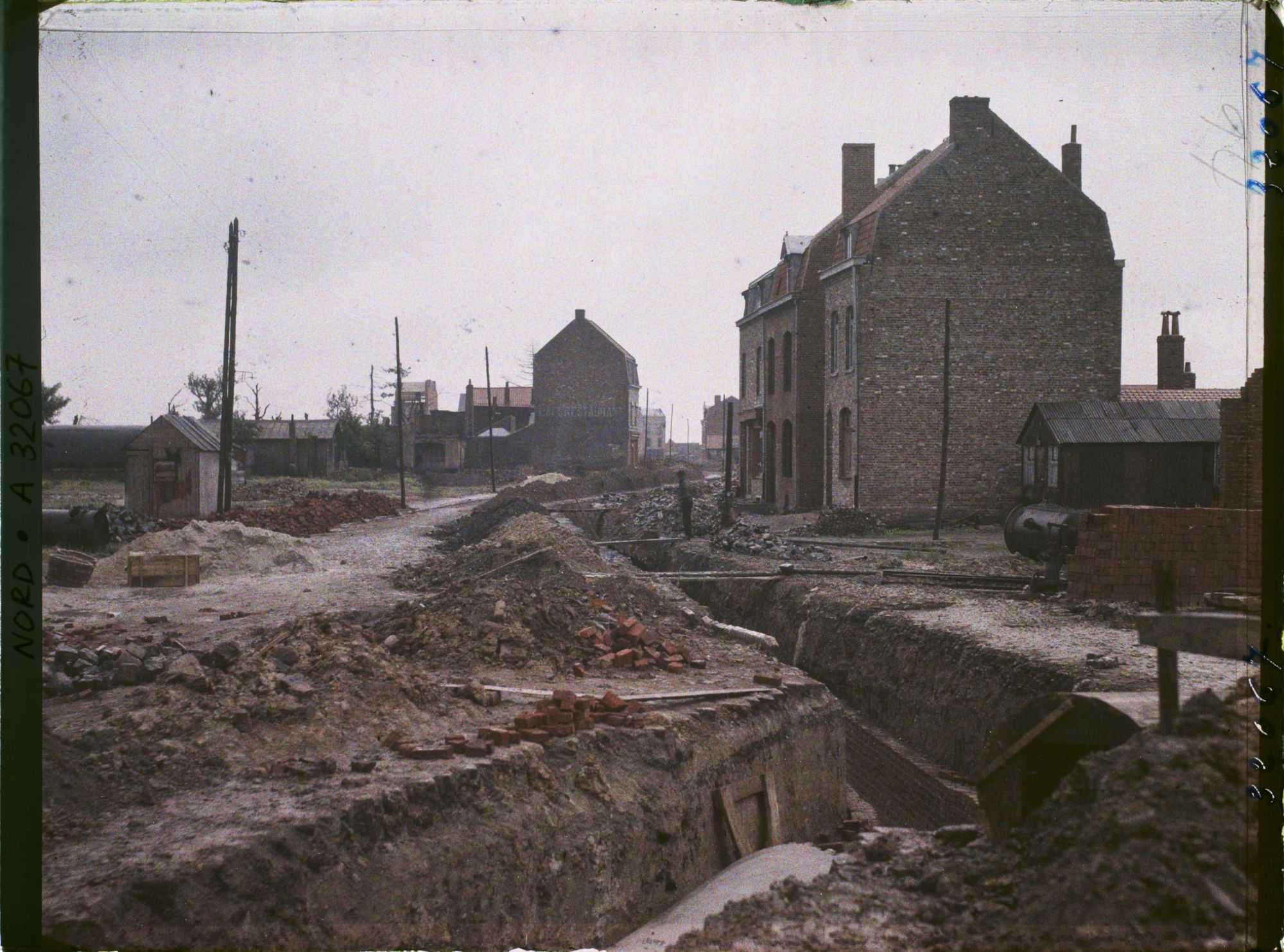 Image représentant France, Merville, Nouvelles Maisons et travaux de Noirie rue Le Prêtre