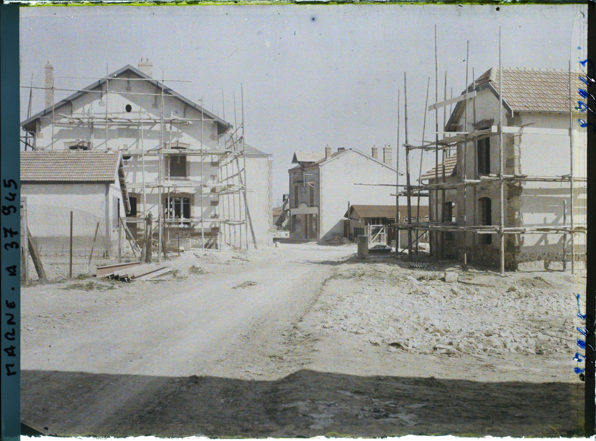 Image représentant France, Beine, Reconstruction