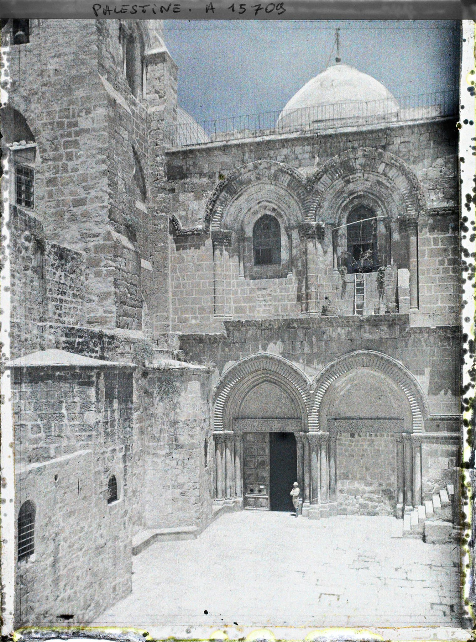 Image représentant Parvis de l'église du Saint-Sépulcre