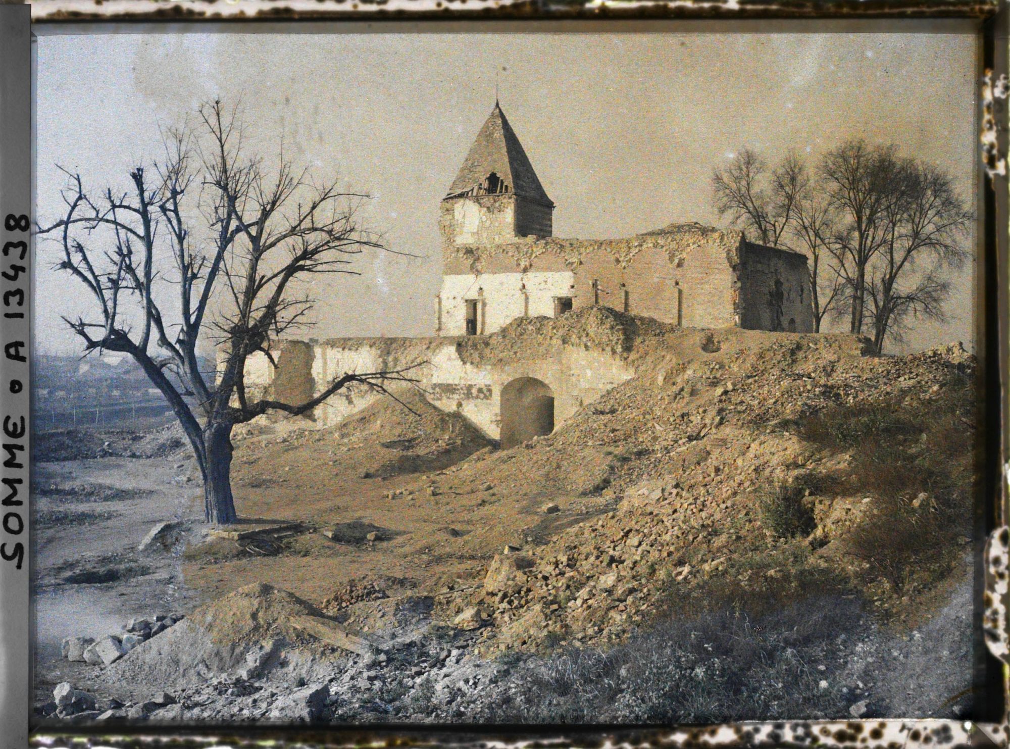 Image représentant France, Ham, Le Château, Cour intérieure