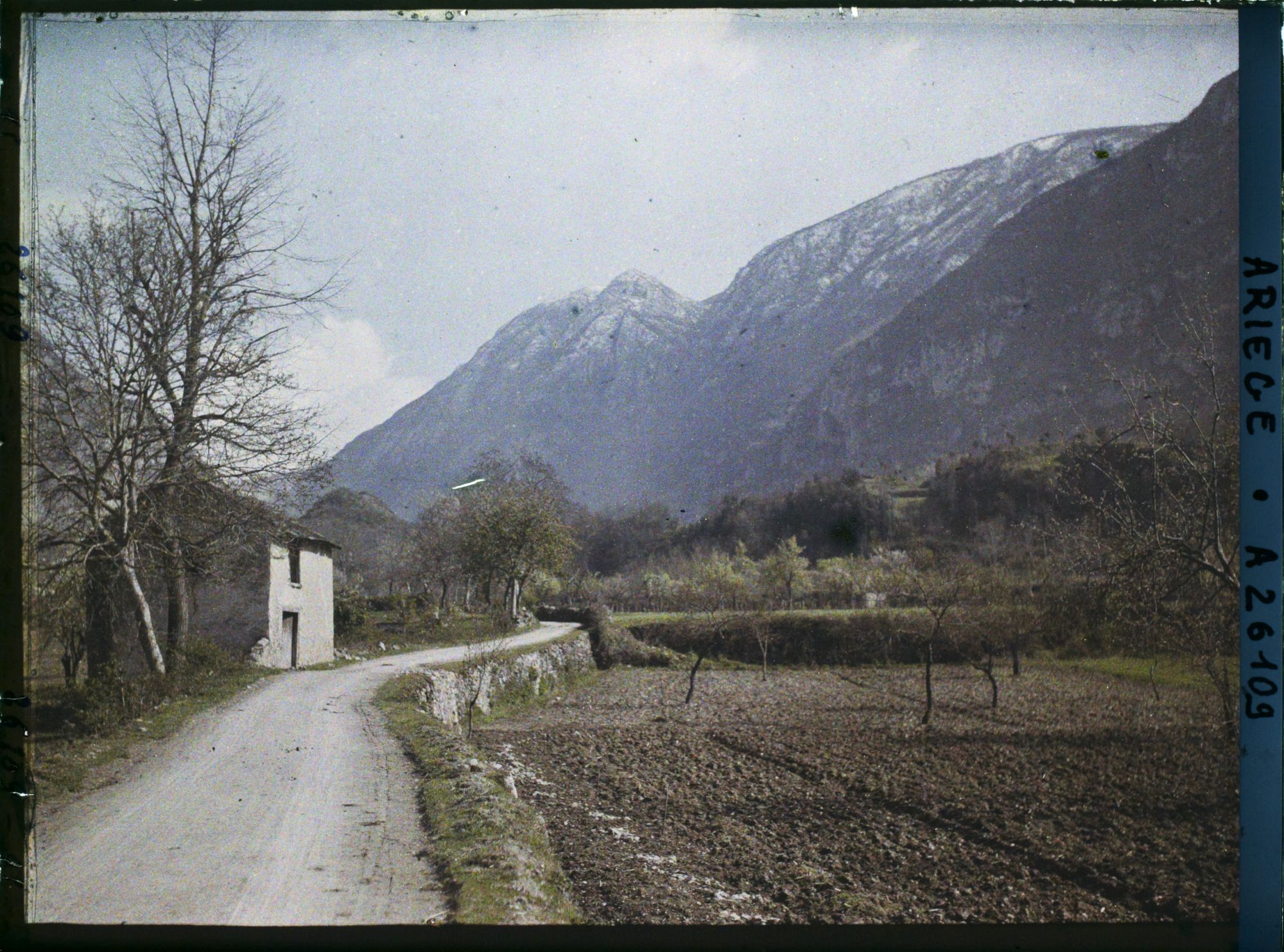 Image représentant La route de Tarascon à Ussat