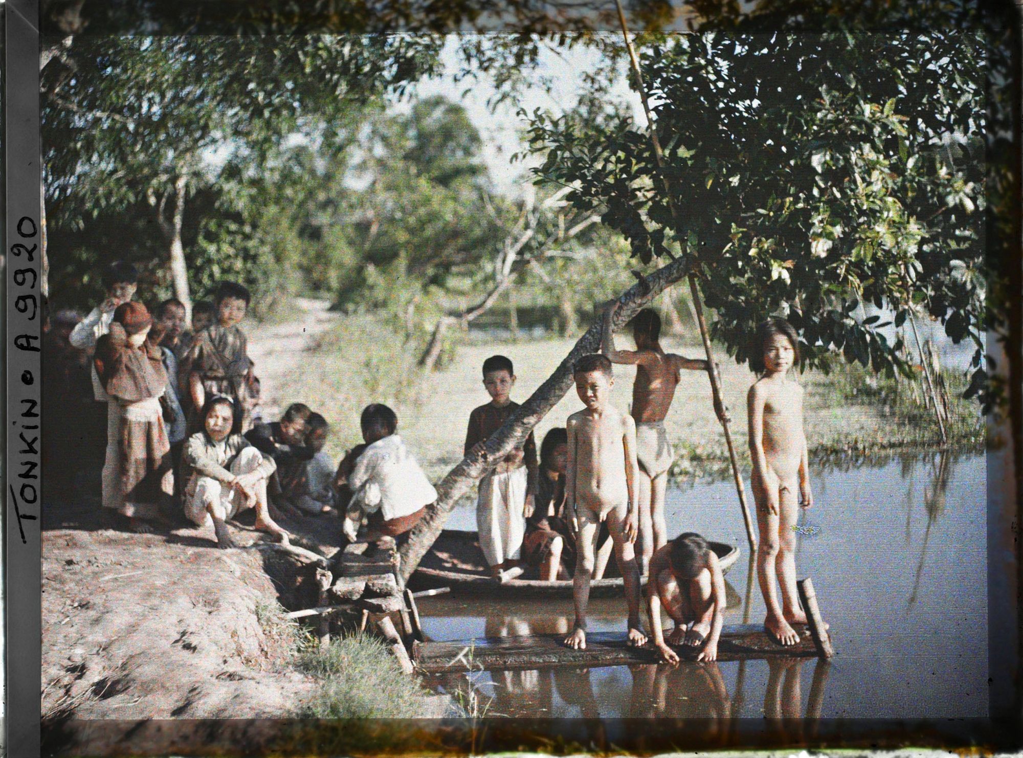 Image représentant Des enfants à la baignade