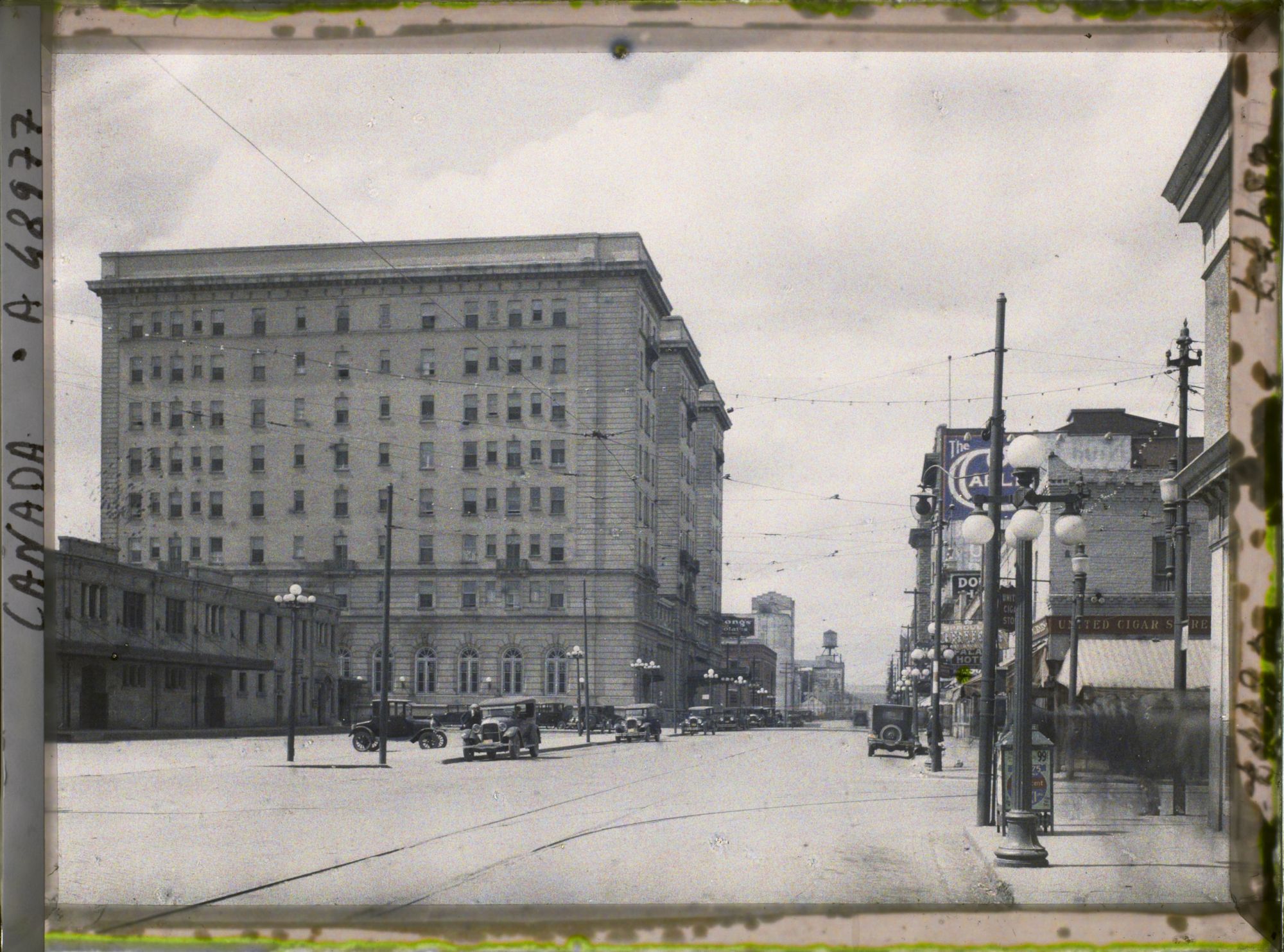 Image représentant Canada, Calgary, 9 ème Avenue et Palliver Hôtel