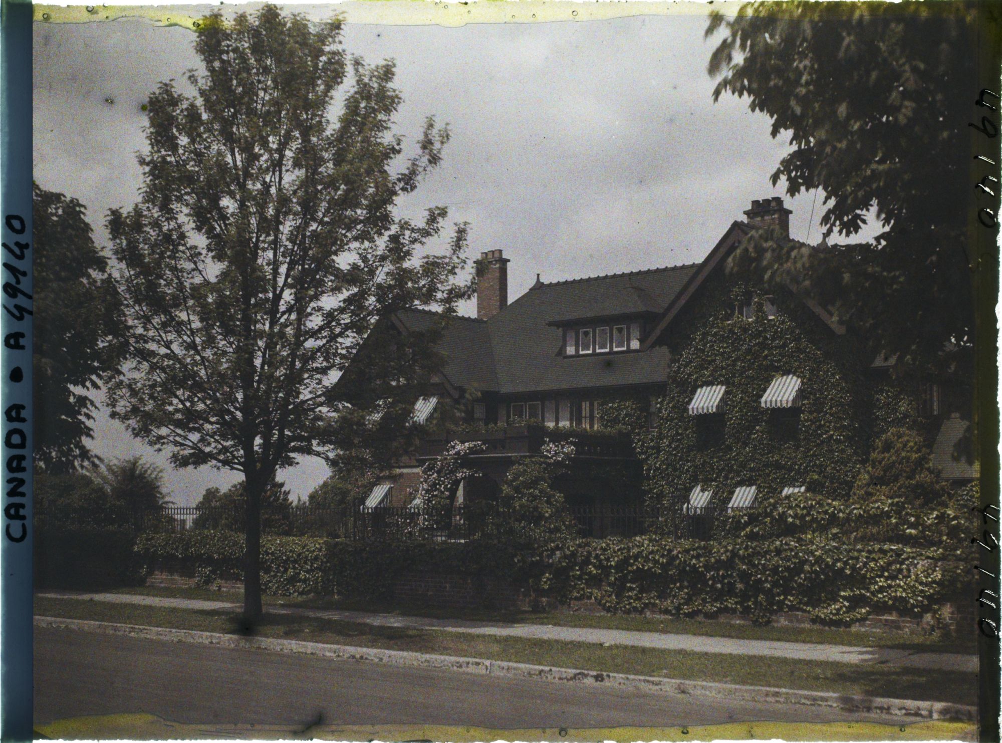 Image représentant Canada, Vancouver, Saughnessy Heights- Quartier résidentiel- Cottage