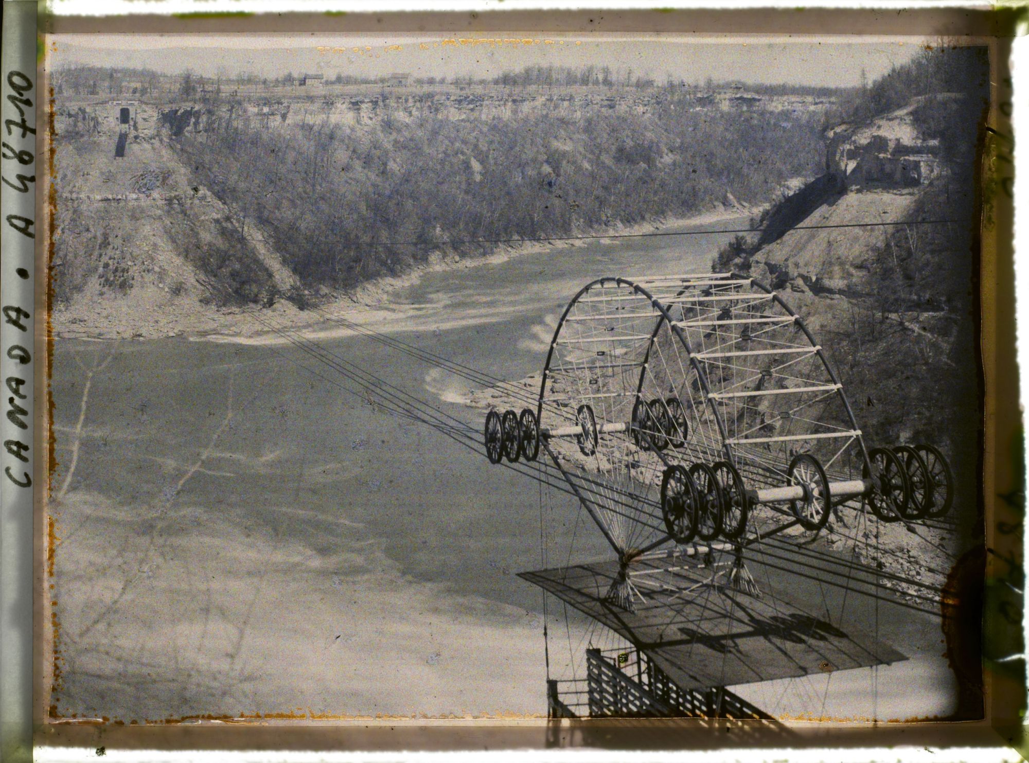 Image représentant Canada, Niagara, l'aérocar