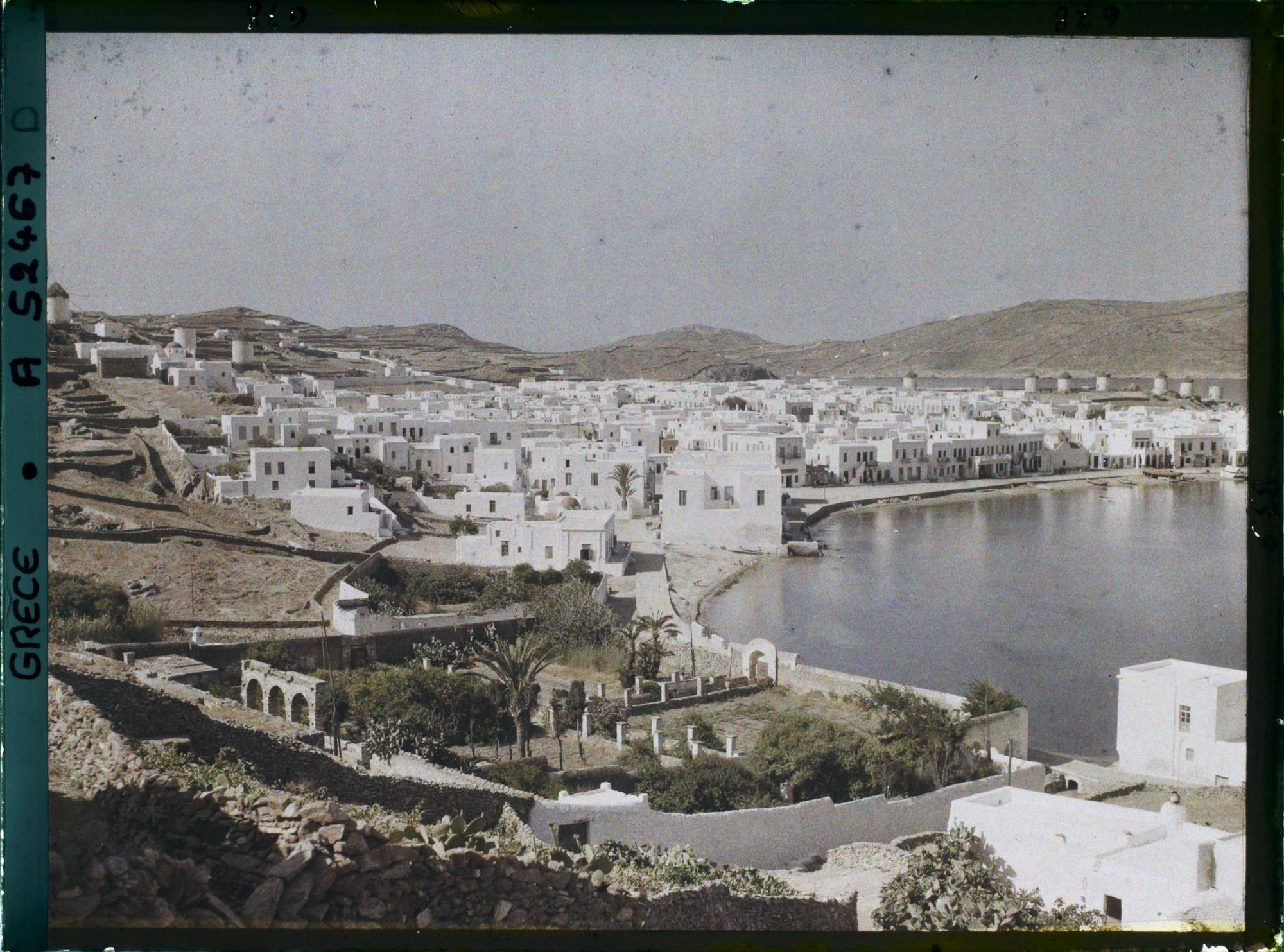 Image représentant La Ville - Vue prise vers le Sud-Ouest.