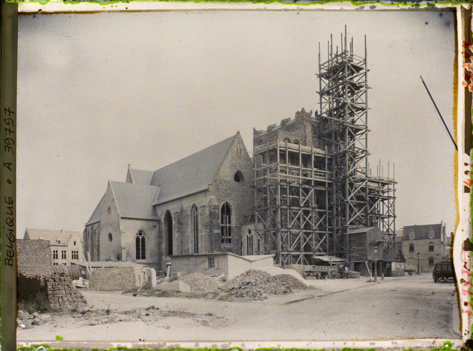 Image représentant Belgique, Ypres, St Pierre en reconstruction