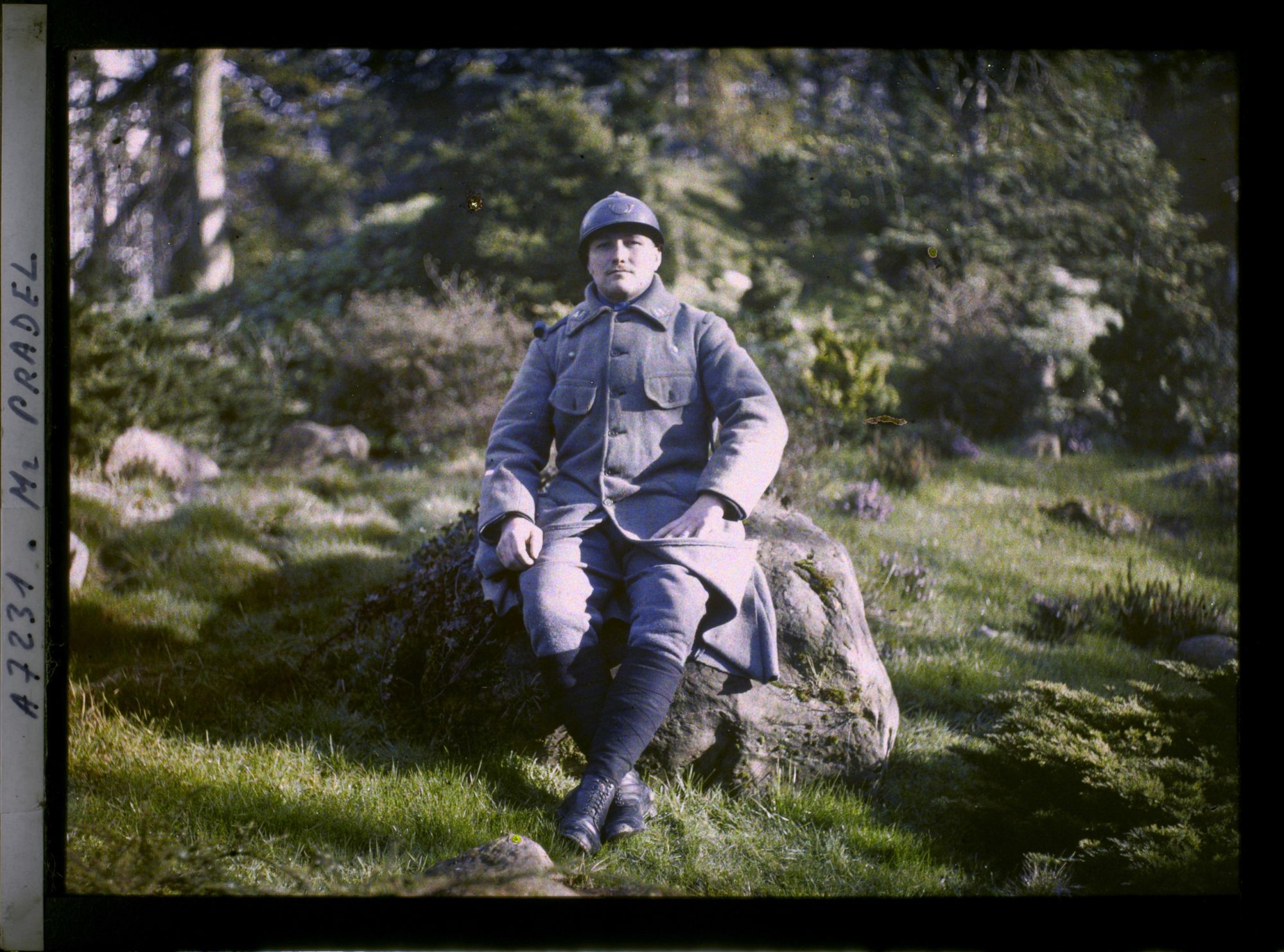 Image représentant Monsieur  https://musee-albert-kahn.s-museum.fr/home/NWQ2OTAwYzNmYjZlZTk1ZWQwODJmMjY4L2dlbmVyaWMtbm90aWNlLXRhYi9hdXRob3JpdHkvNjE3YTc5ZjVjZjhiODk2OGIzMzM3ZDIx/5d6900c3fb6ee95ed082f268/generic-notice-tab/authority/617a79ebcf8b8968b3337634 Pradel