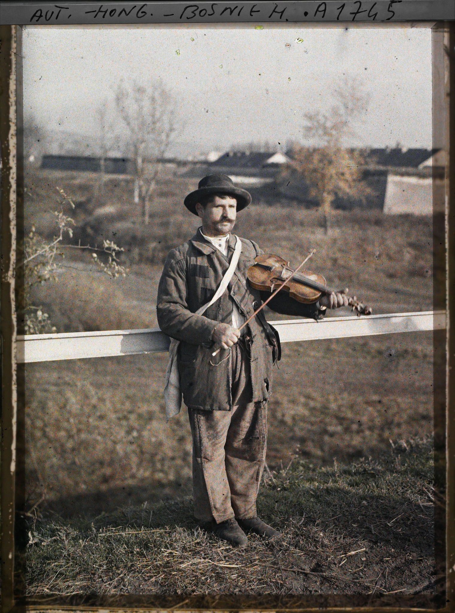 Image représentant Homme tzigane au violon