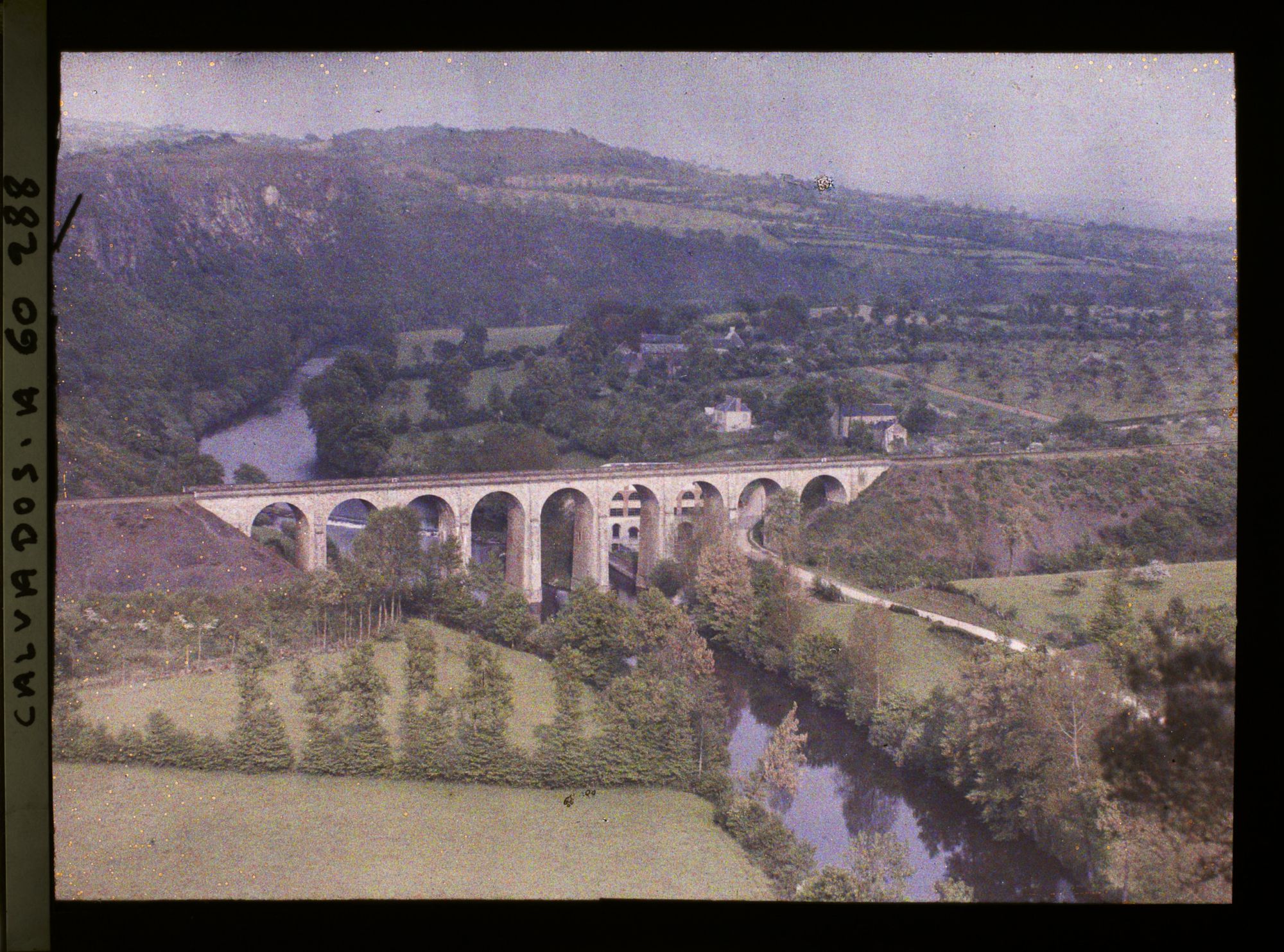 Image représentant Le viaduc