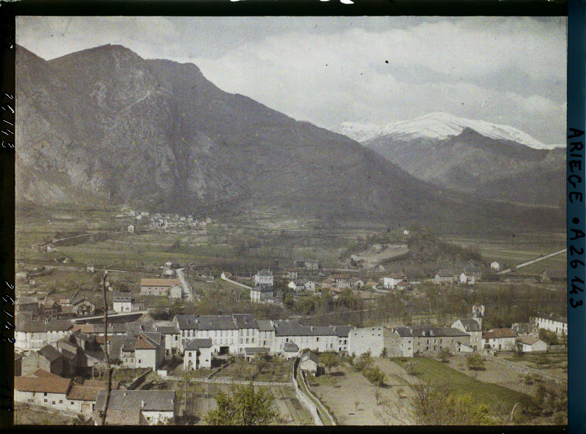 Image représentant Vue sur la ville basse vers le sud-ouest