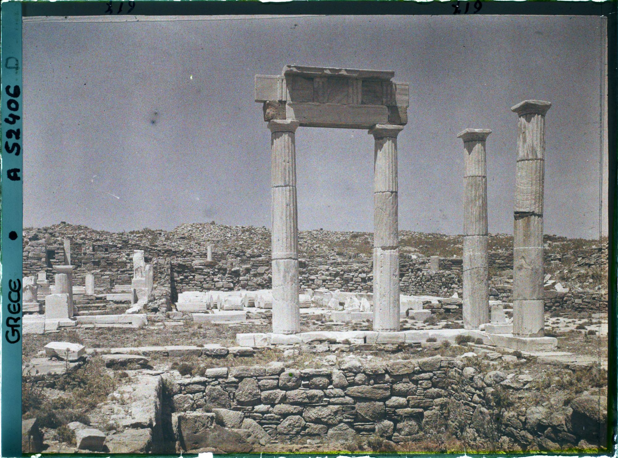 Image représentant Le Synode des Posidoniastes de Bérytos (Beyrouth) vu de la Cour