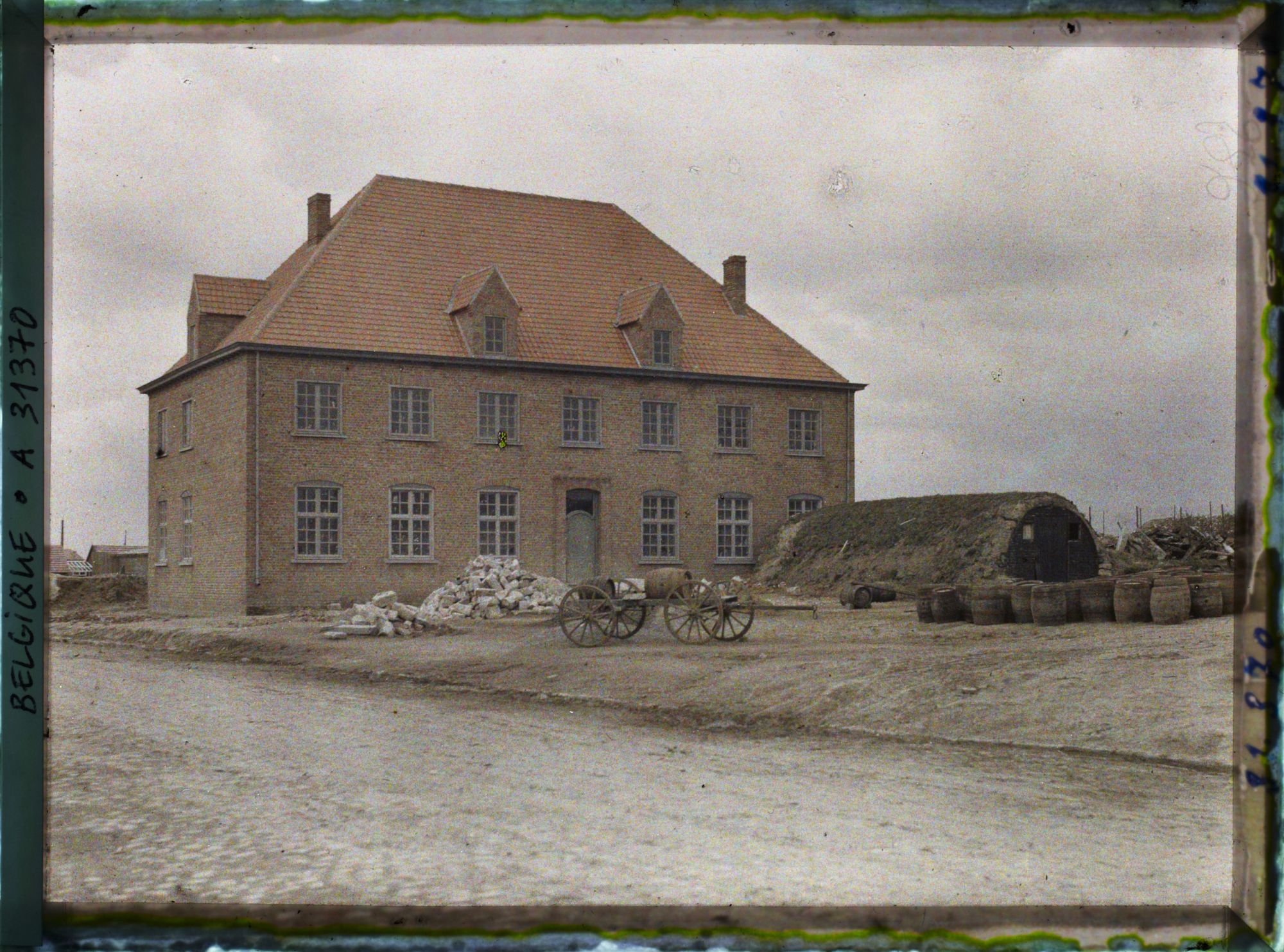 Image représentant Belgique, Zonnebeke, Une brasserie reconstruite