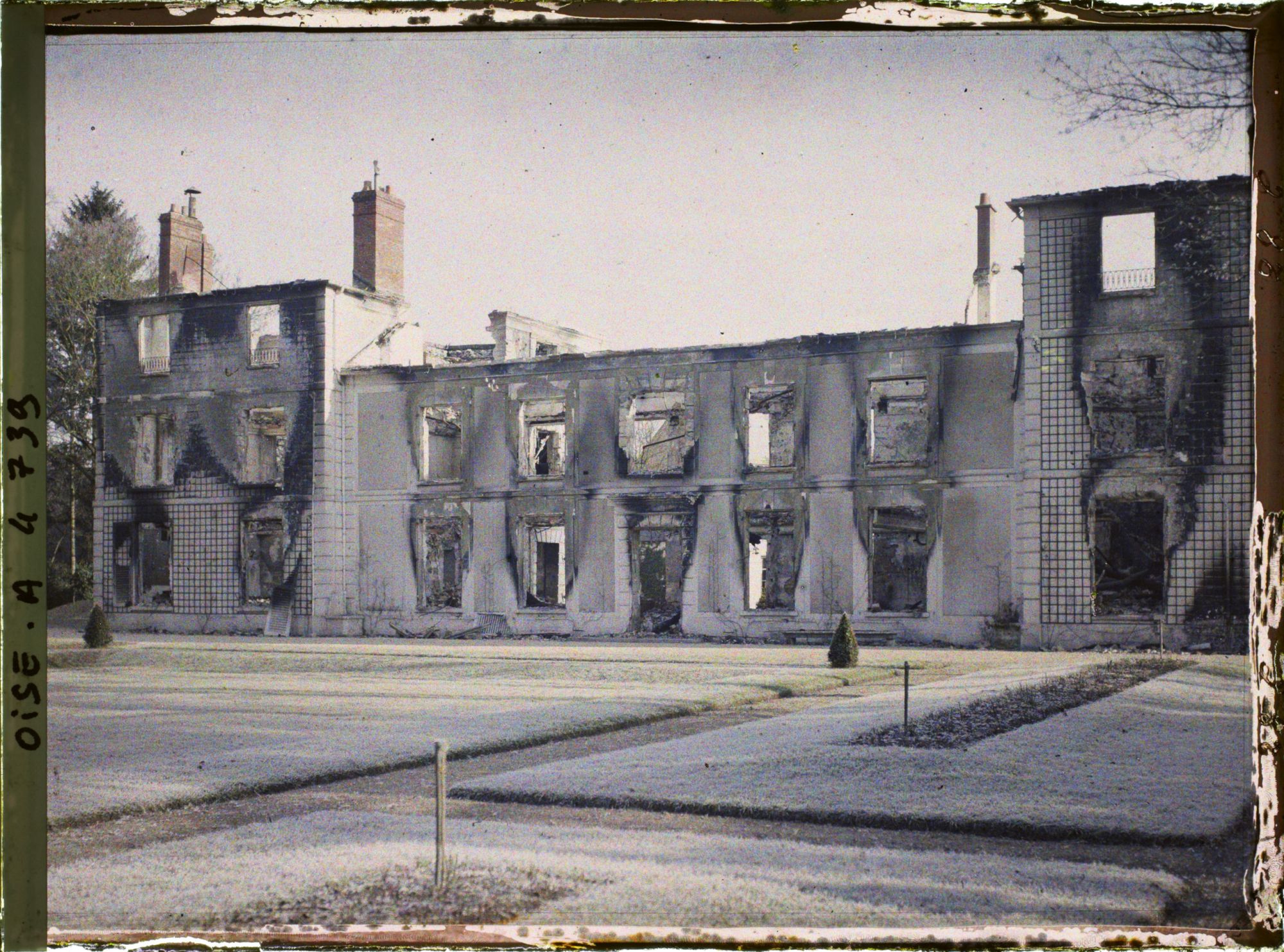Image représentant Riuines du château du Capitaine Fenwick, vue prise du parc