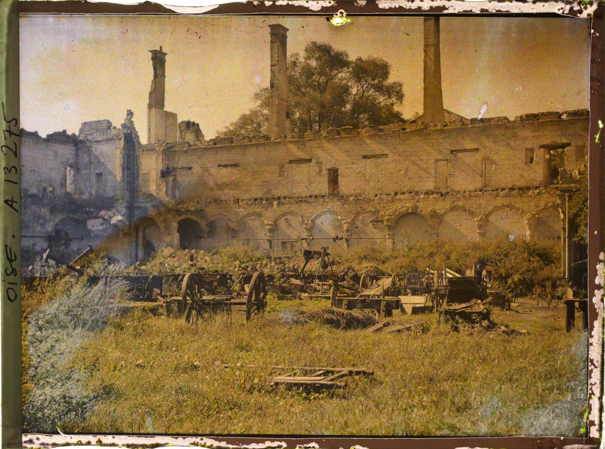 Image représentant France, Ourscamps, Le Cloître