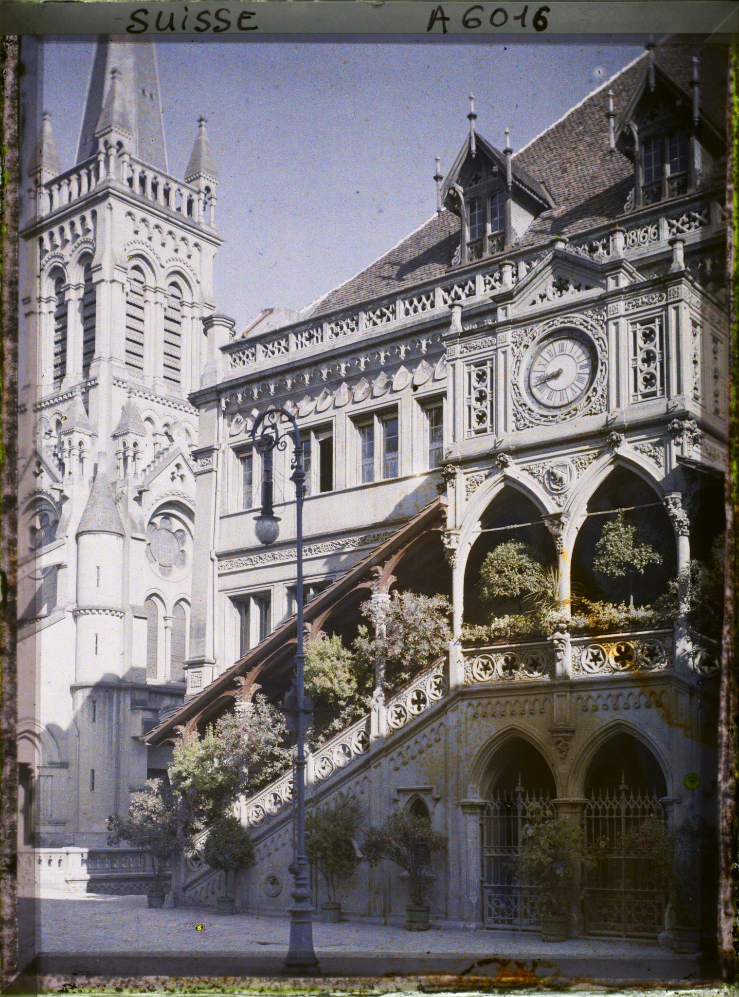 Image représentant Le Rathaus (Hôtel de Ville) et l'église Saint-Pierre-et-Paul