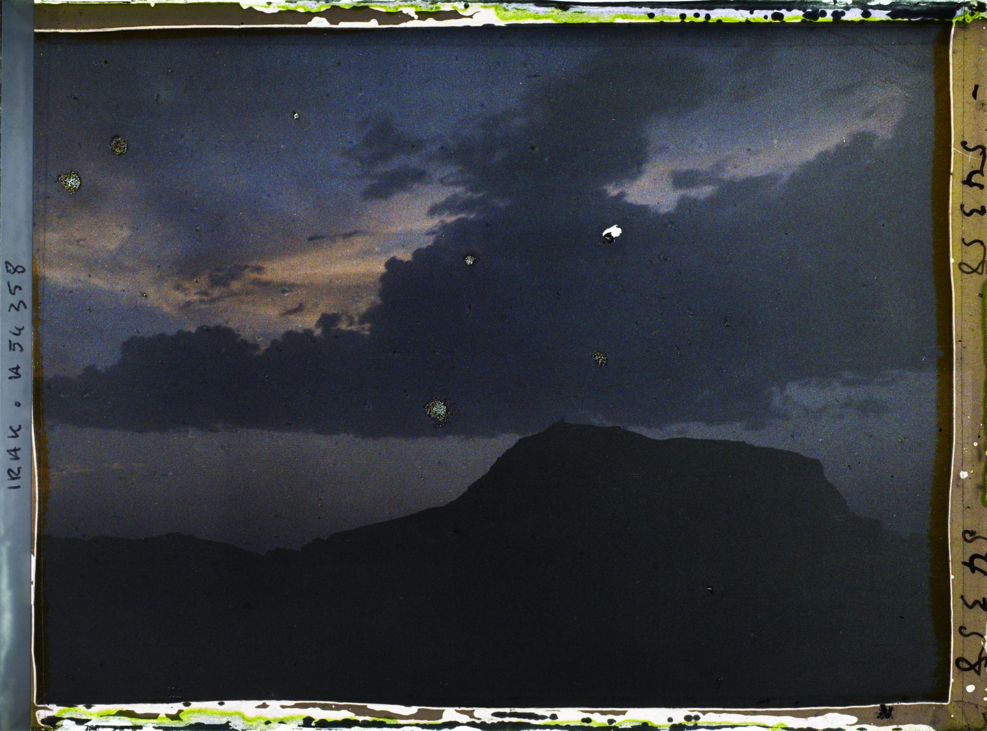 Image représentant Crépuscule sur la Ziggourat (tour à étages)