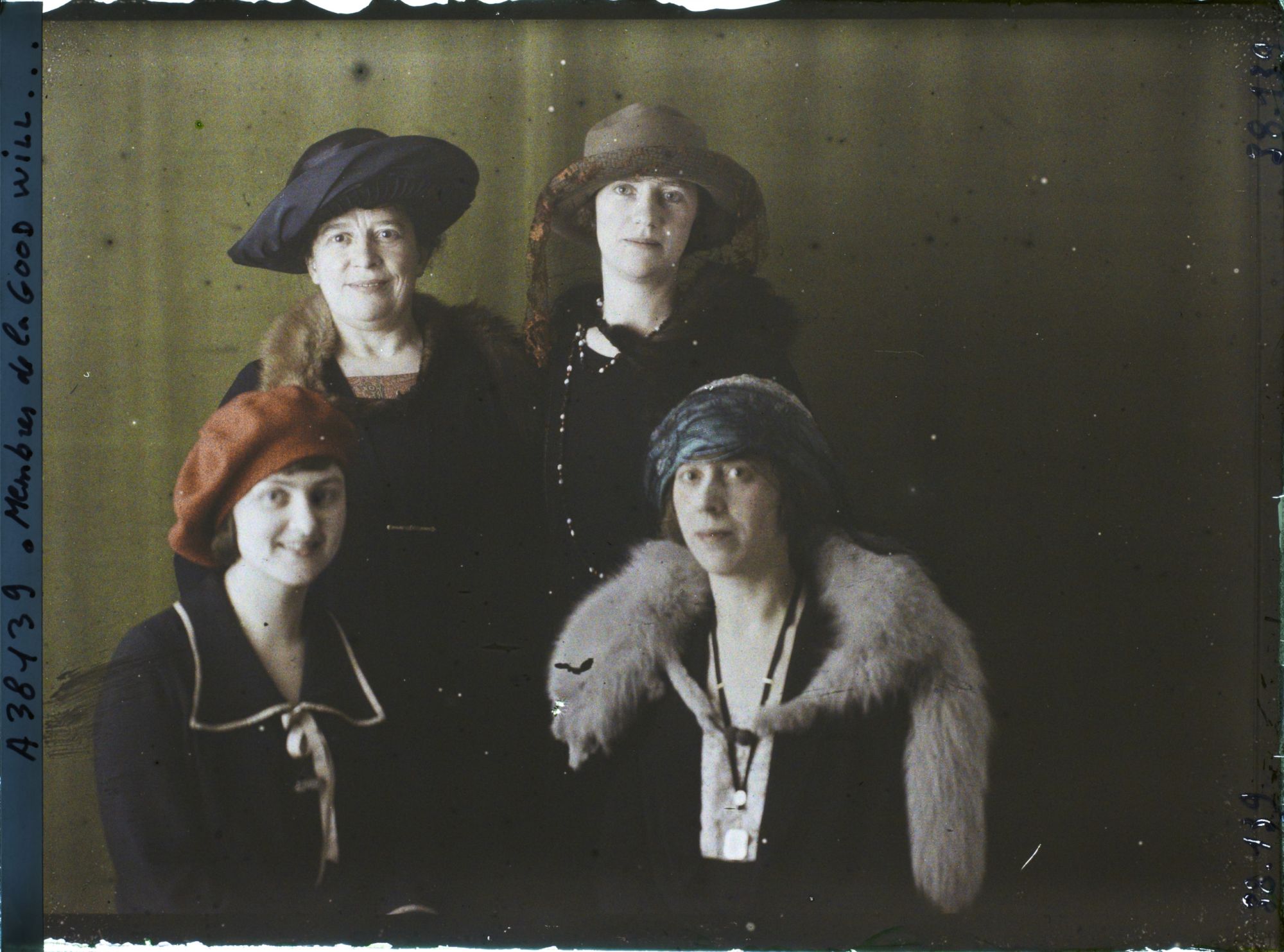 Image représentant Groupe de dames de la Good Will delegation