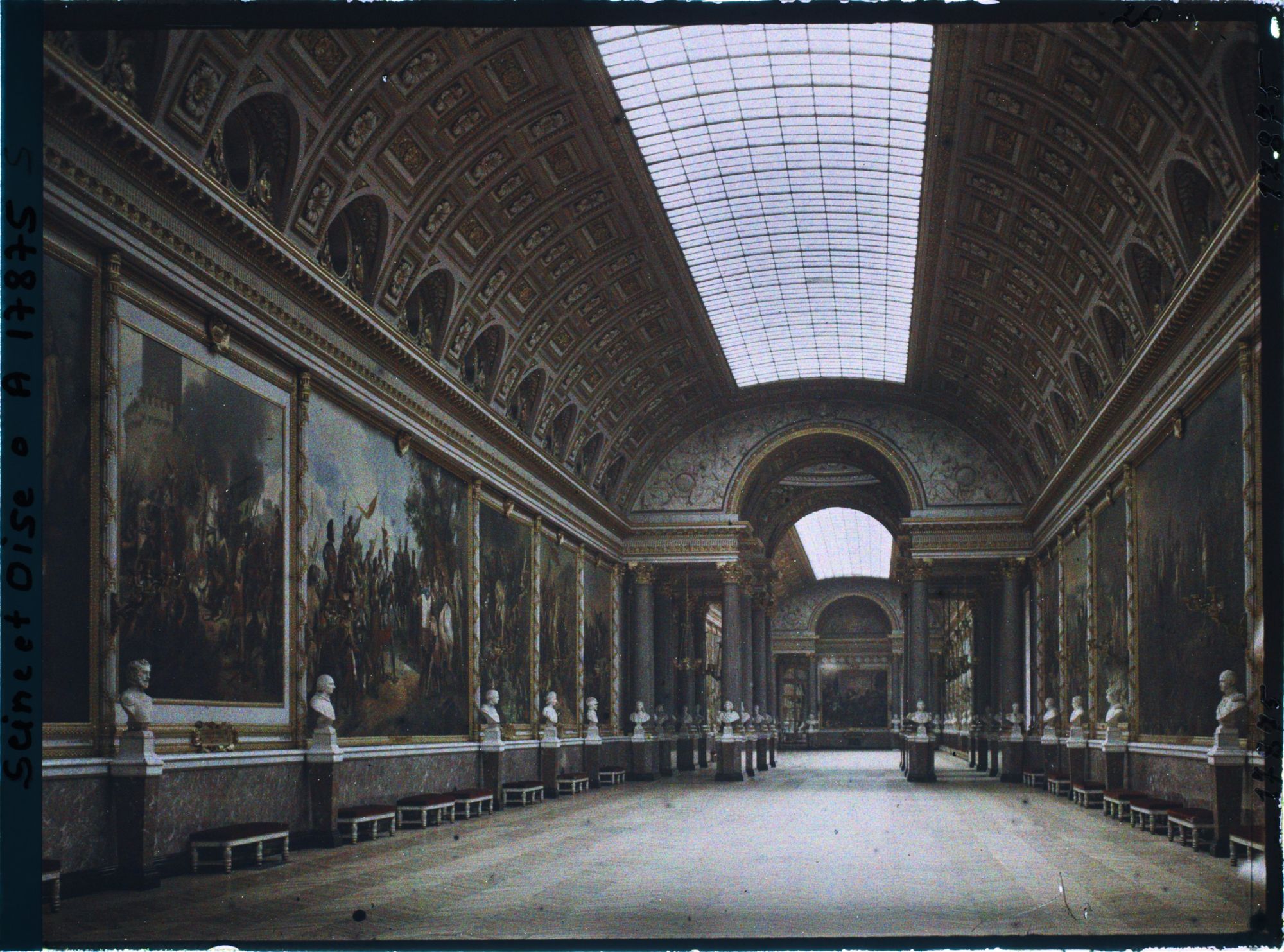 Image représentant France, Versailles, Le Palais de Versailles, La galerie des Batailles